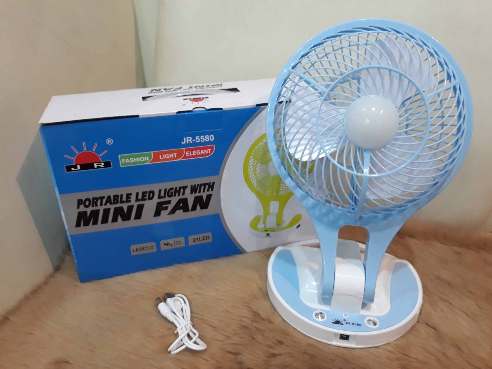 Quạt Mini Tích Hợp Đèn LED