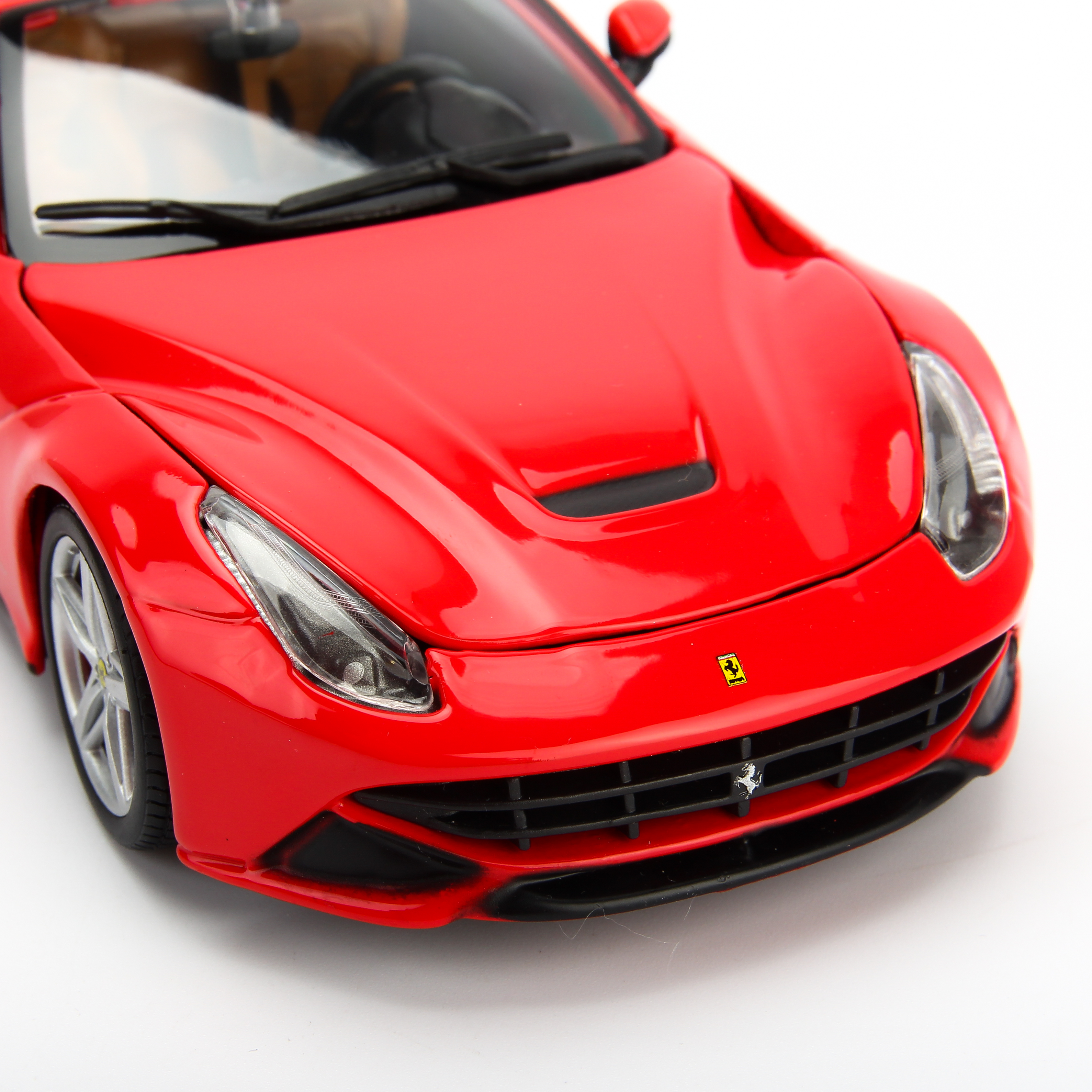 Mô Hình Xe Ferarri F12 Berlinetta Red 1:24 Bburago - MH18-26007