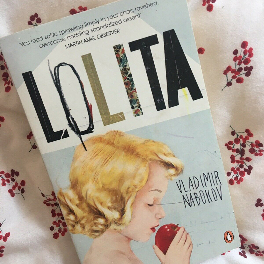 Penguin Essentials : Lolita (Paperback)