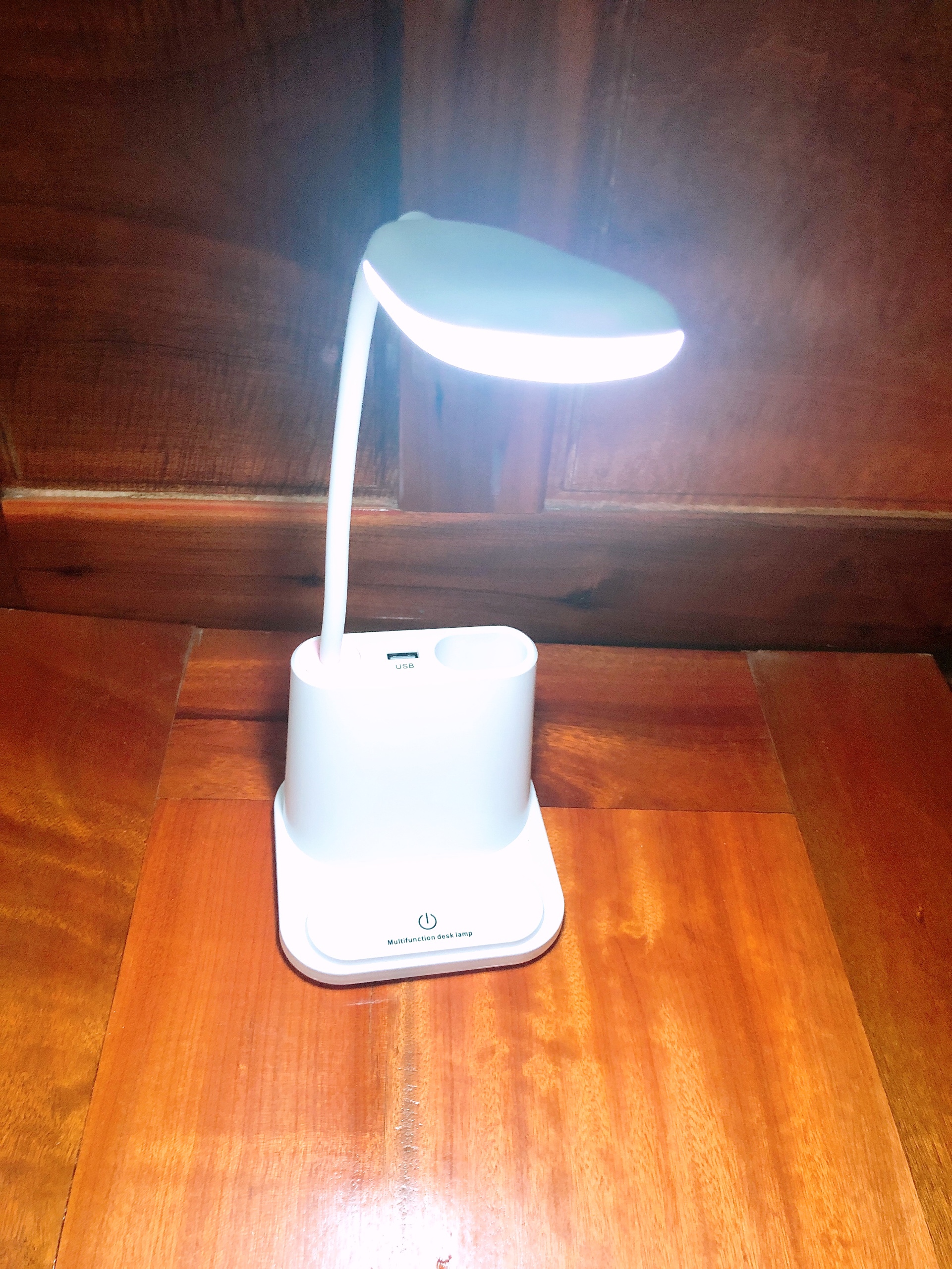 Đèn để bàn chống cân 4in1 - màu giao ngẫu nhiên