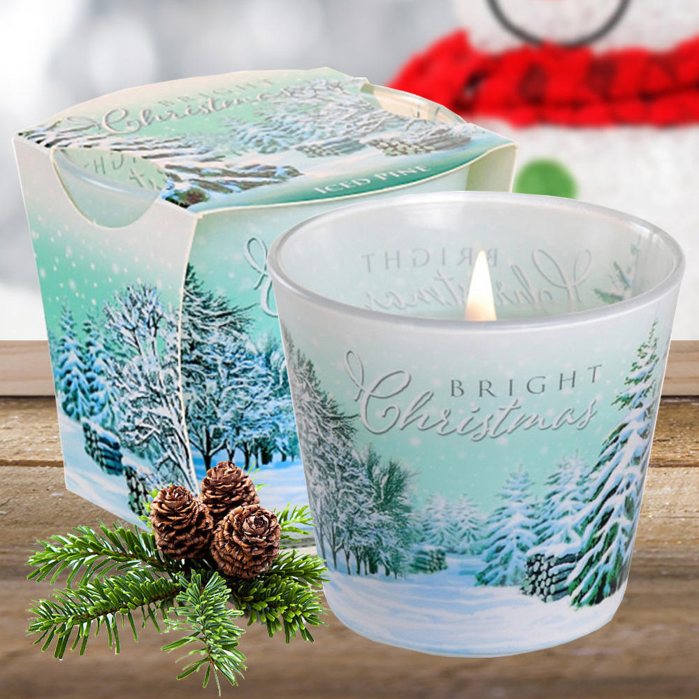 Ly nến thơm tinh dầu Bartek Bright Christmas 115g QT028492 - tuyết, thông tươi (giao mẫu ngẫu nhiên)