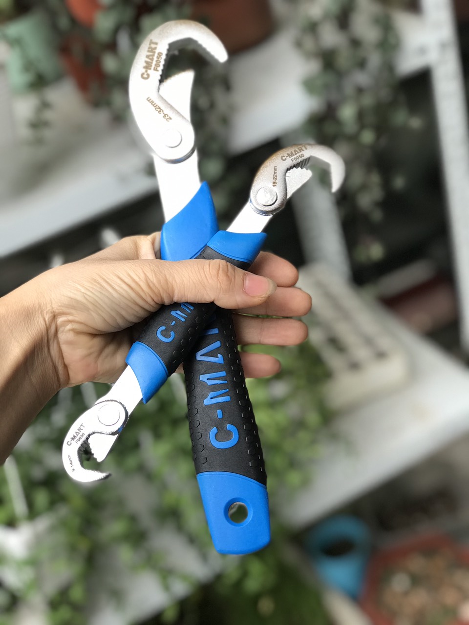 Bộ 2 Cờ lê đa năng 9-32mm C-mart f0050 tặng kèm tovit sửa chữa hai đầu