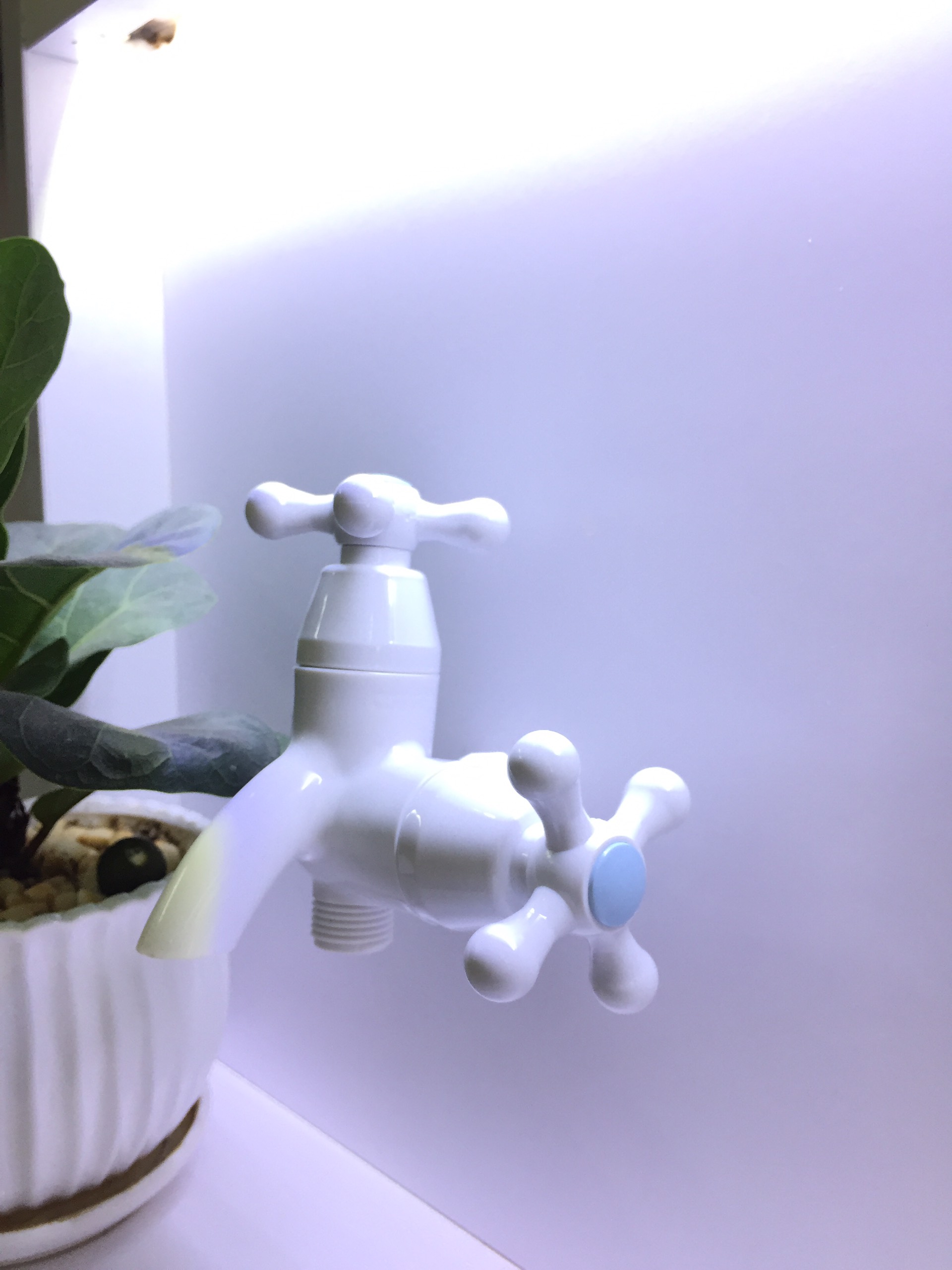 Vòi hồ 2W XQ701 WATERTEC MALAYSIA (củ sen)