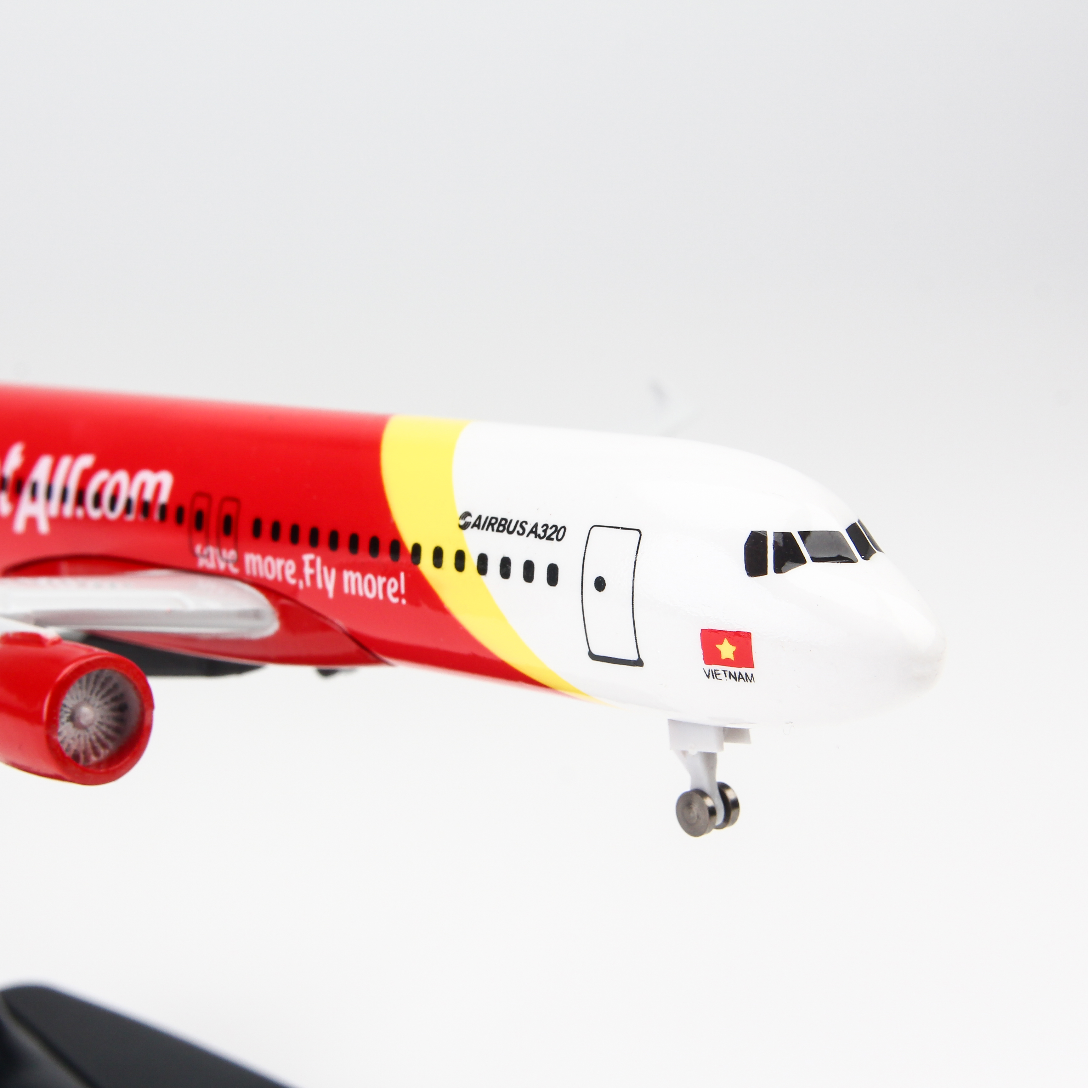 Mô hình máy bay A320 Vietjet Airlines (20cm) (Trắng Đỏ Vàng,có bánh )