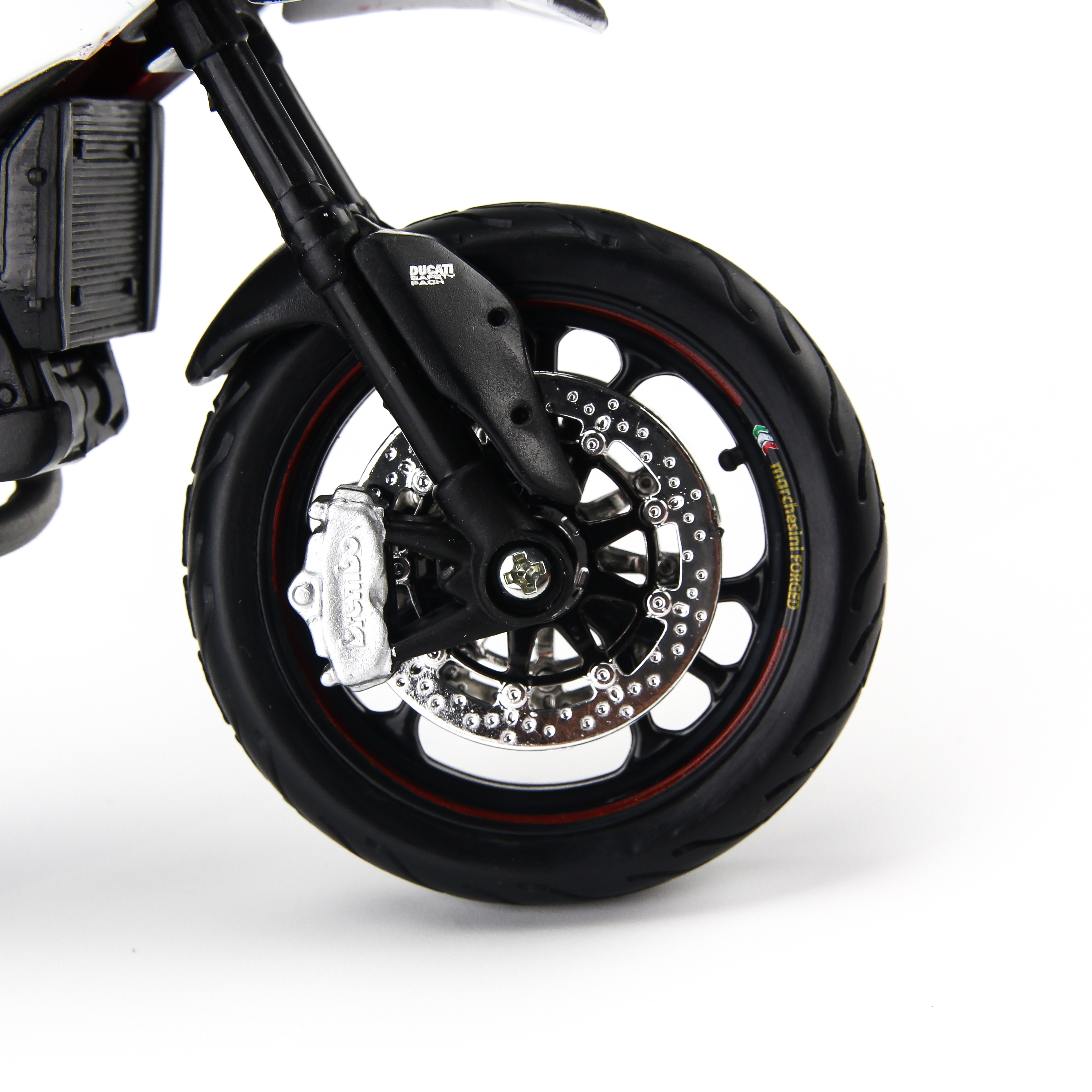 Mô Hình Xe Ducati Hypermotard SP 2013 White 1:12 Maisto MH-31101