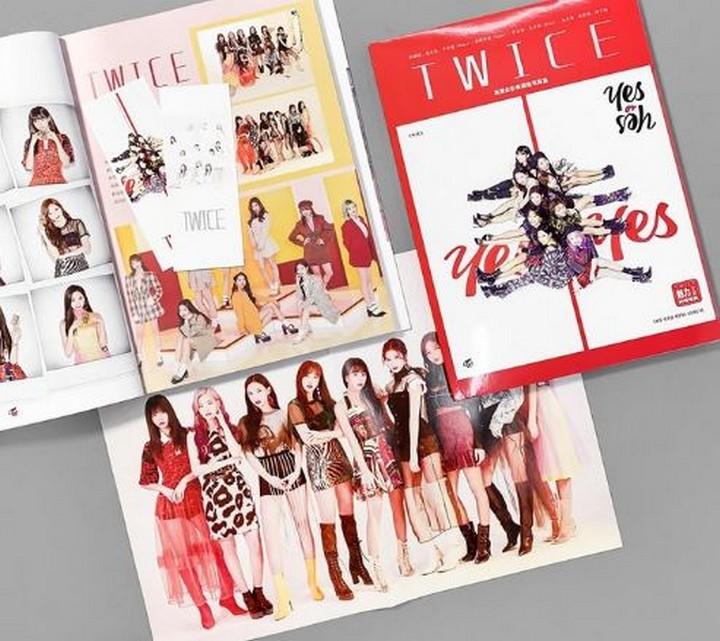 Combo photobook Twice Yes or yes tặng kèm thẻ bài album ảnh tặng kèm poster tập ảnh hình ảnh thần tượng nhóm nhạc idol hàn quốc tặng ảnh thiết kế vcone