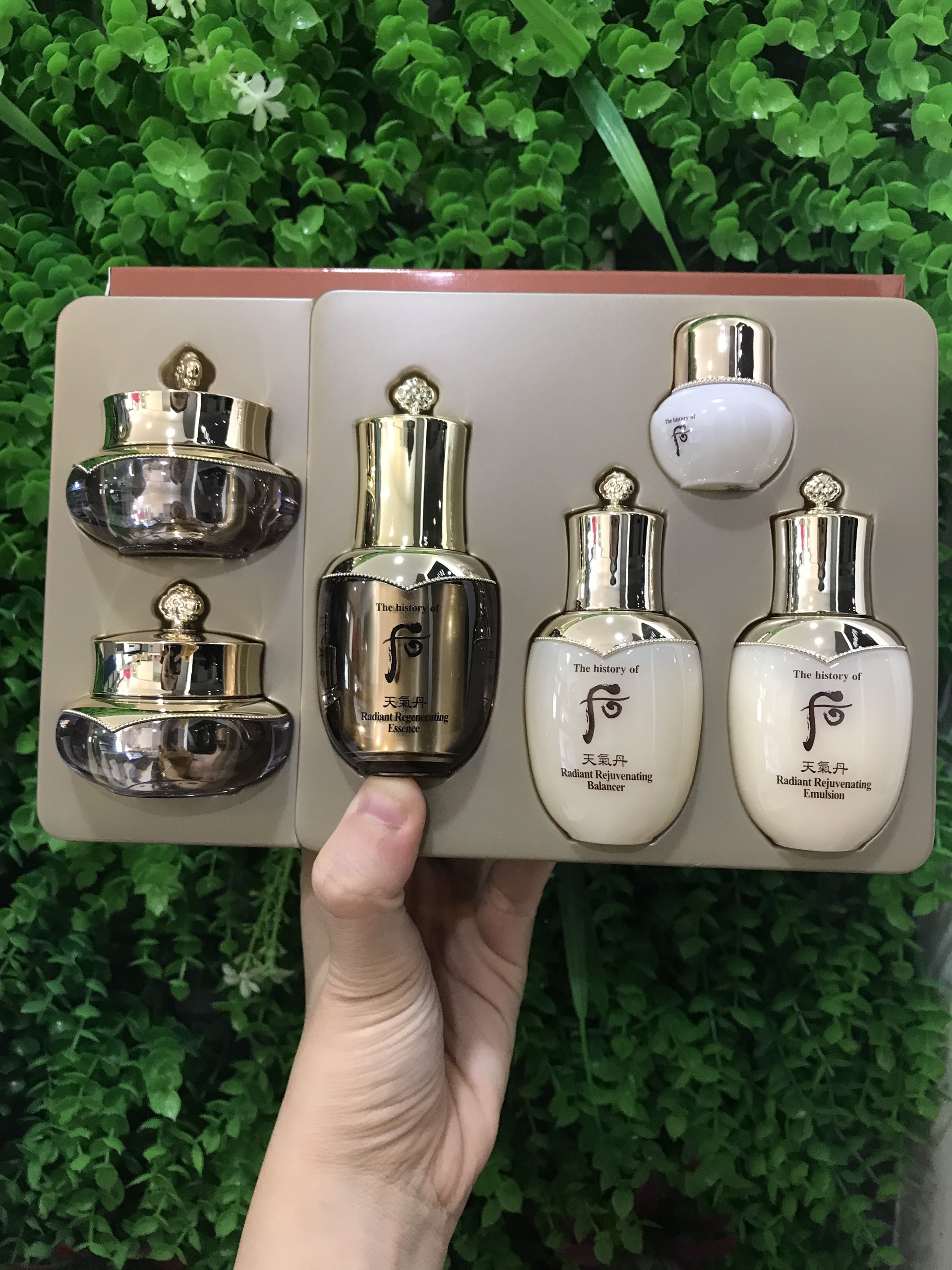 Bộ Dưỡng Tái Sinh Da Đông Y The History Of Whoo Cheongidan 6pcs GWP