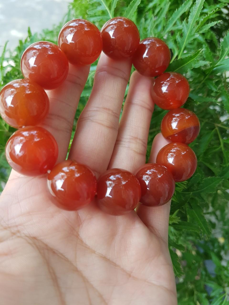 Vòng tay mã não đỏ 18 li