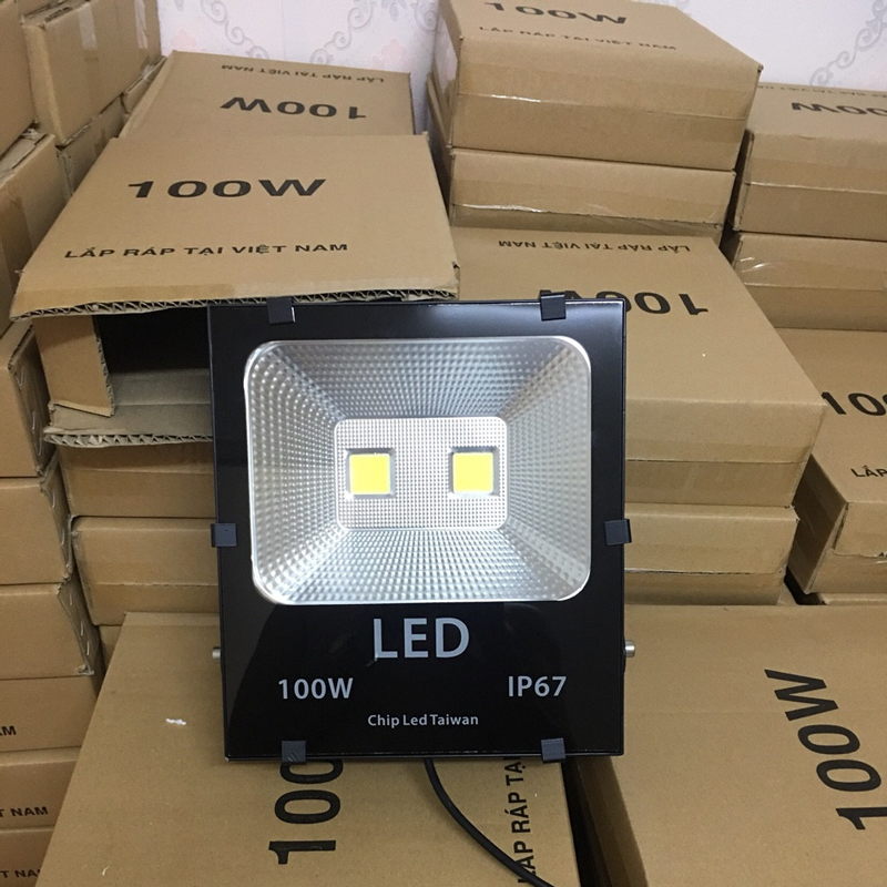 ĐÈN LED PHA 100W IP67 CHÍP COB (sáng trắng)