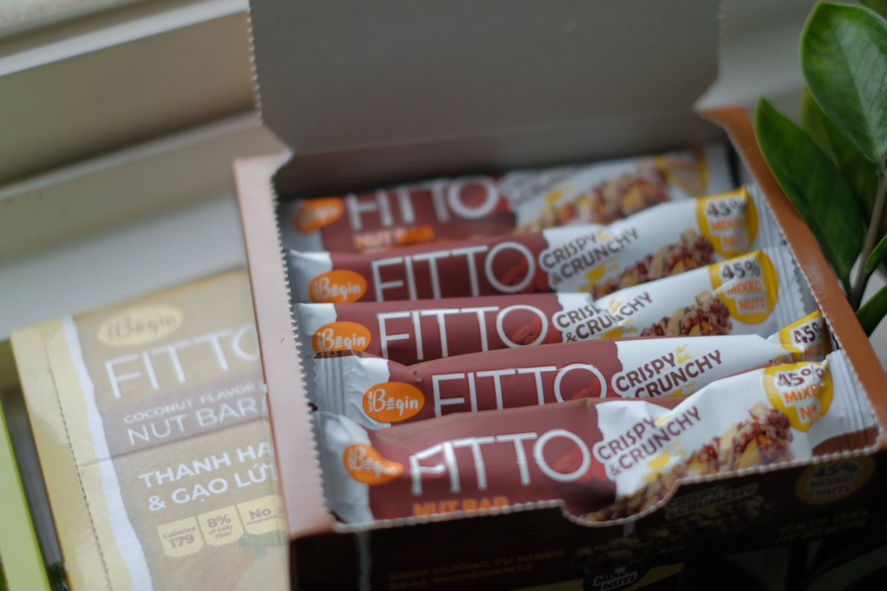 Hộp FITTO Gạo lứt - Hạnh nhân – Socola - Ngũ cốc dinh dưỡng thay thế các bữa ăn tiện lợi, tốt cho sức khỏe, phù hợp với người bận rộn, tập luyện thể thao
