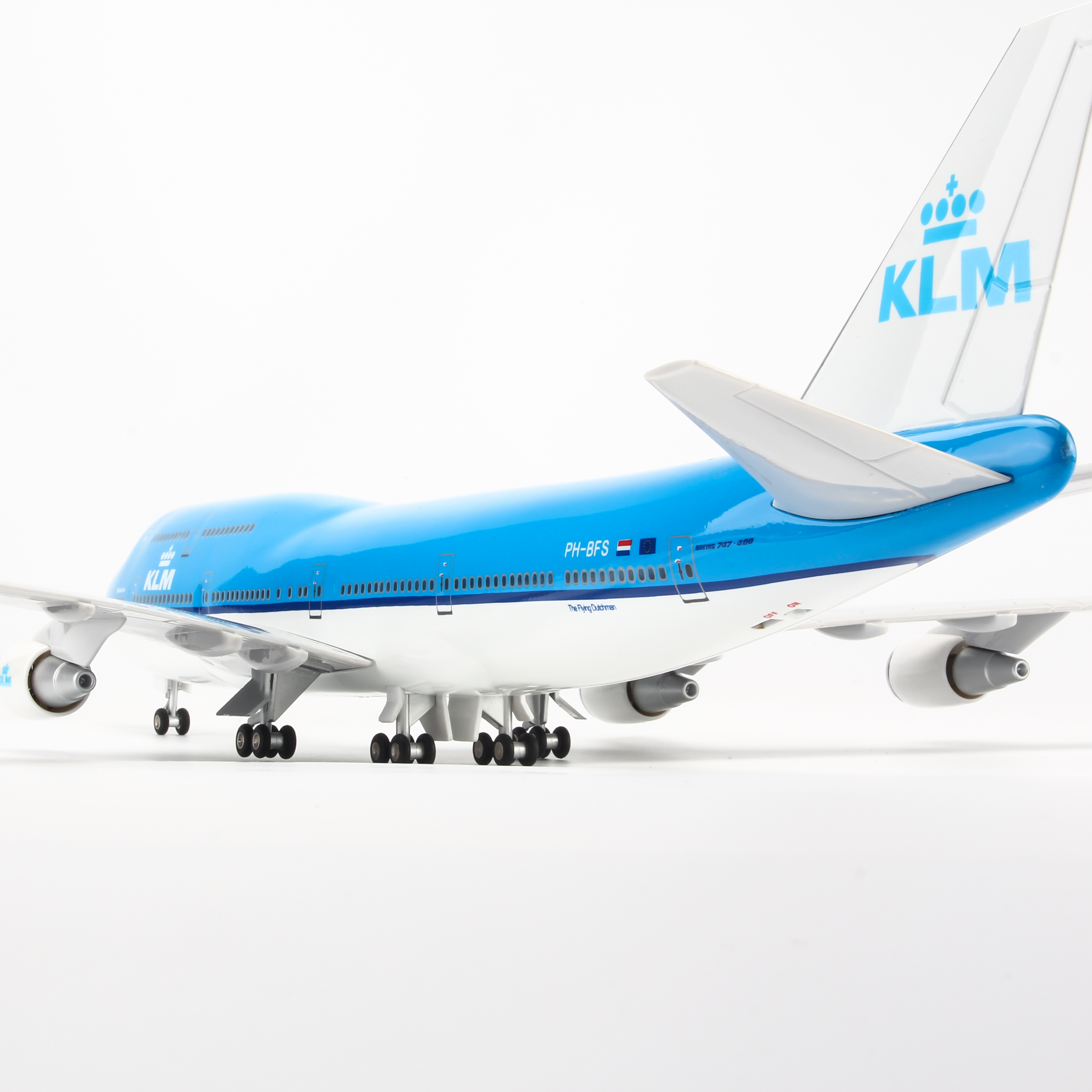 MÔ HÌNH MÁY BAY B747 KLM 47CM EVERFLY (LED)