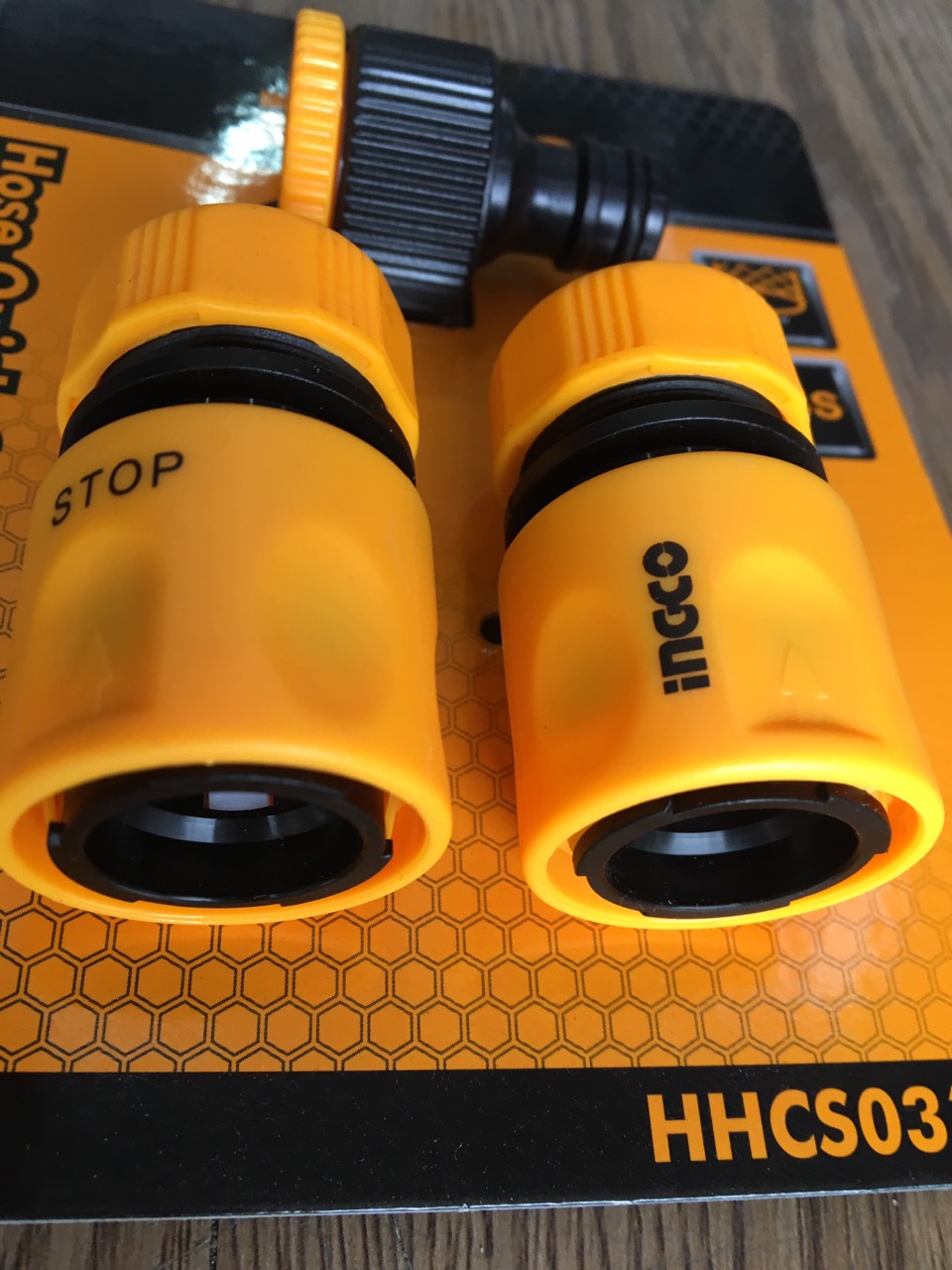 Dụng Cụ Nối Vòi Phun Xịt INGCO HHCS03122