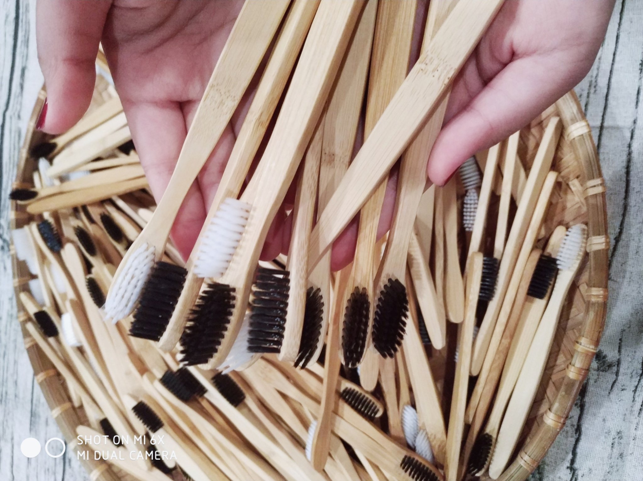 Bàn Chải Tre - Environmental Bamboo Toothbrush