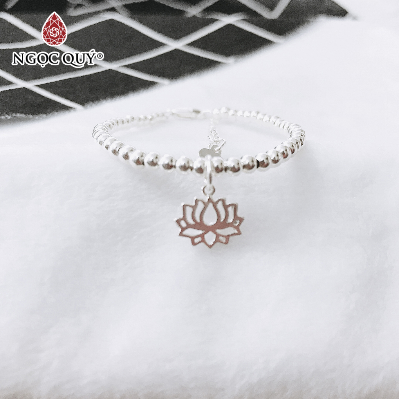 Lắc bi bạc hoa sen - Ngọc Quý Gemstones