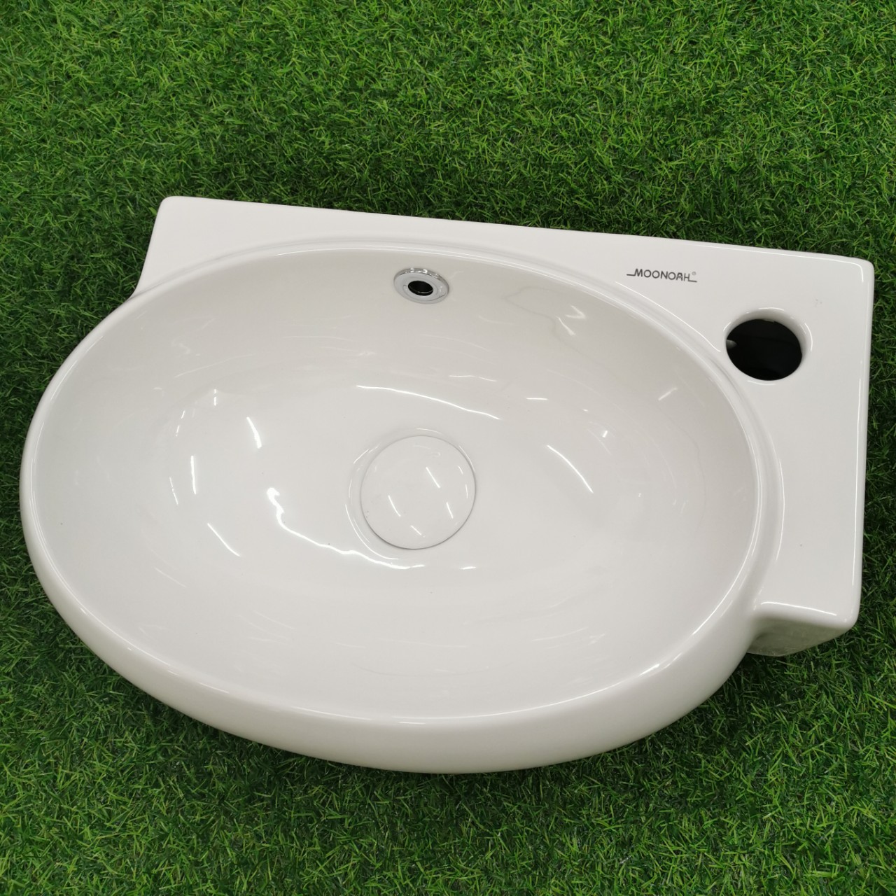 CHẬU LAVABO TREO TƯỜNG