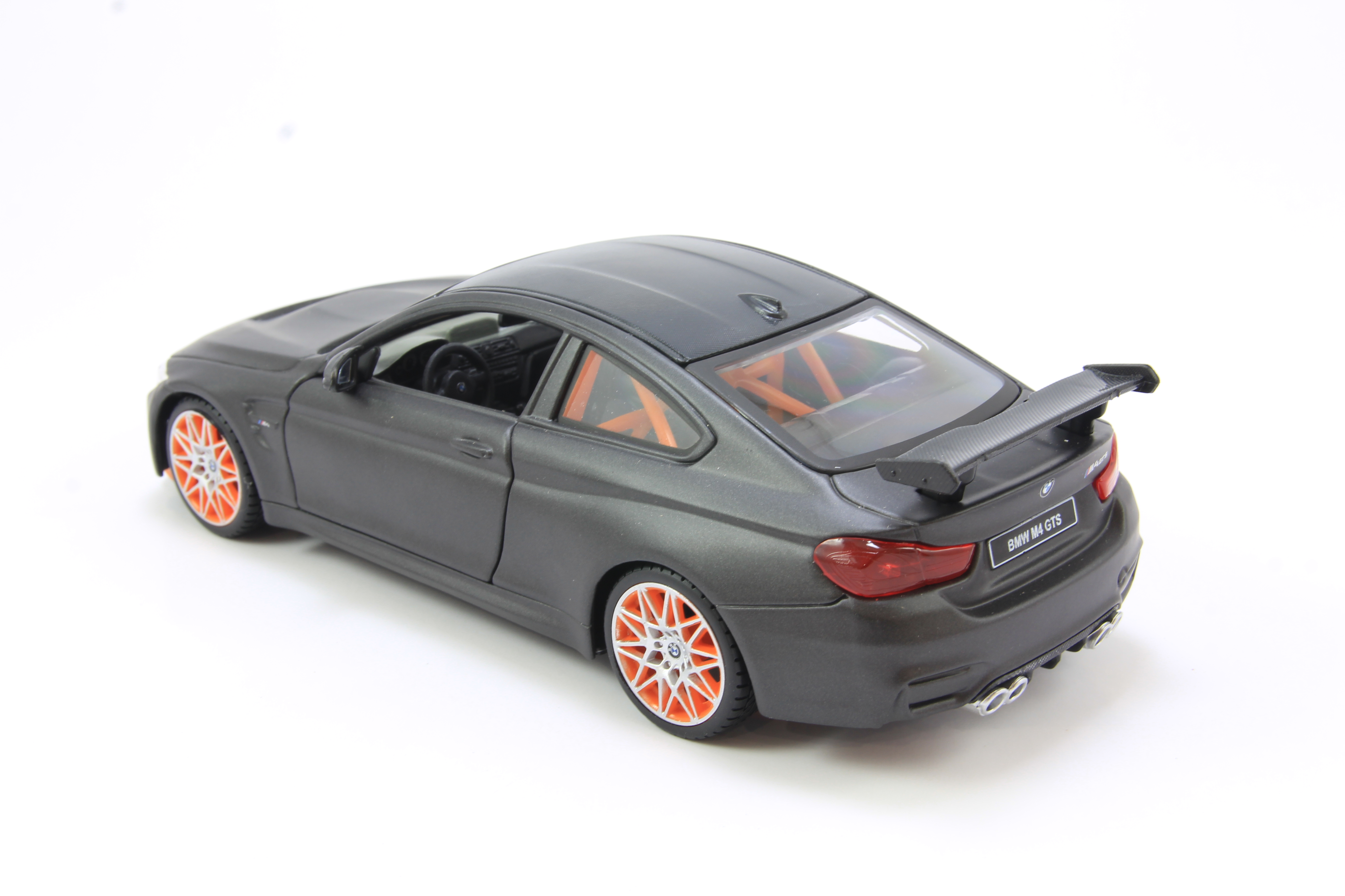 Mô Hình Xe Bmw M4 GTS Flat Grey 1:24 Maisto MH-31246