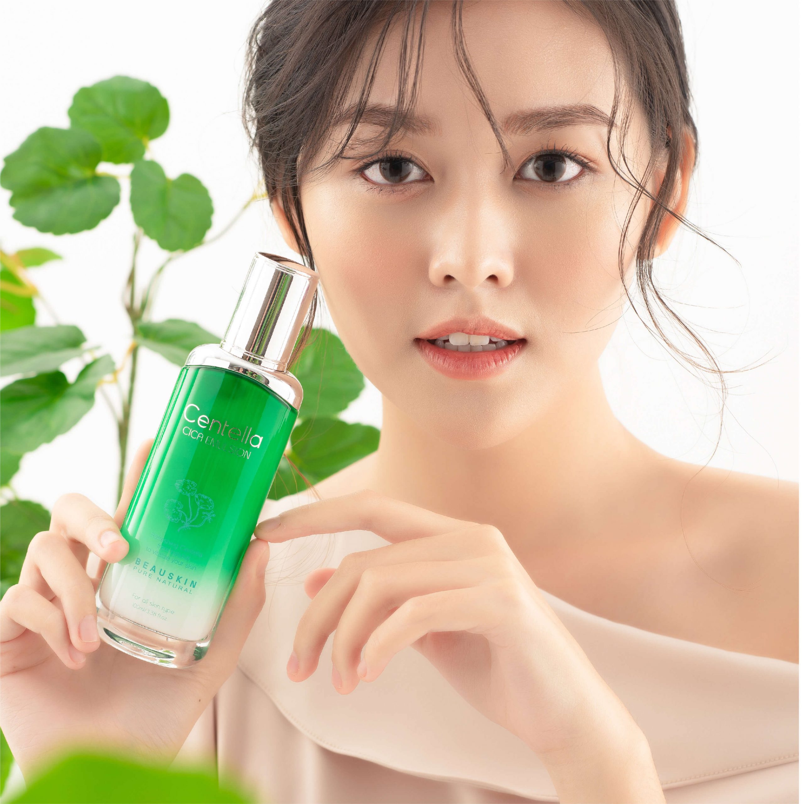 Sữa dưỡng ẩm, làm trắng và mờ thâm sẹo Beauskin Centella Cica (100ml) - Hàn Quốc Chính Hãng