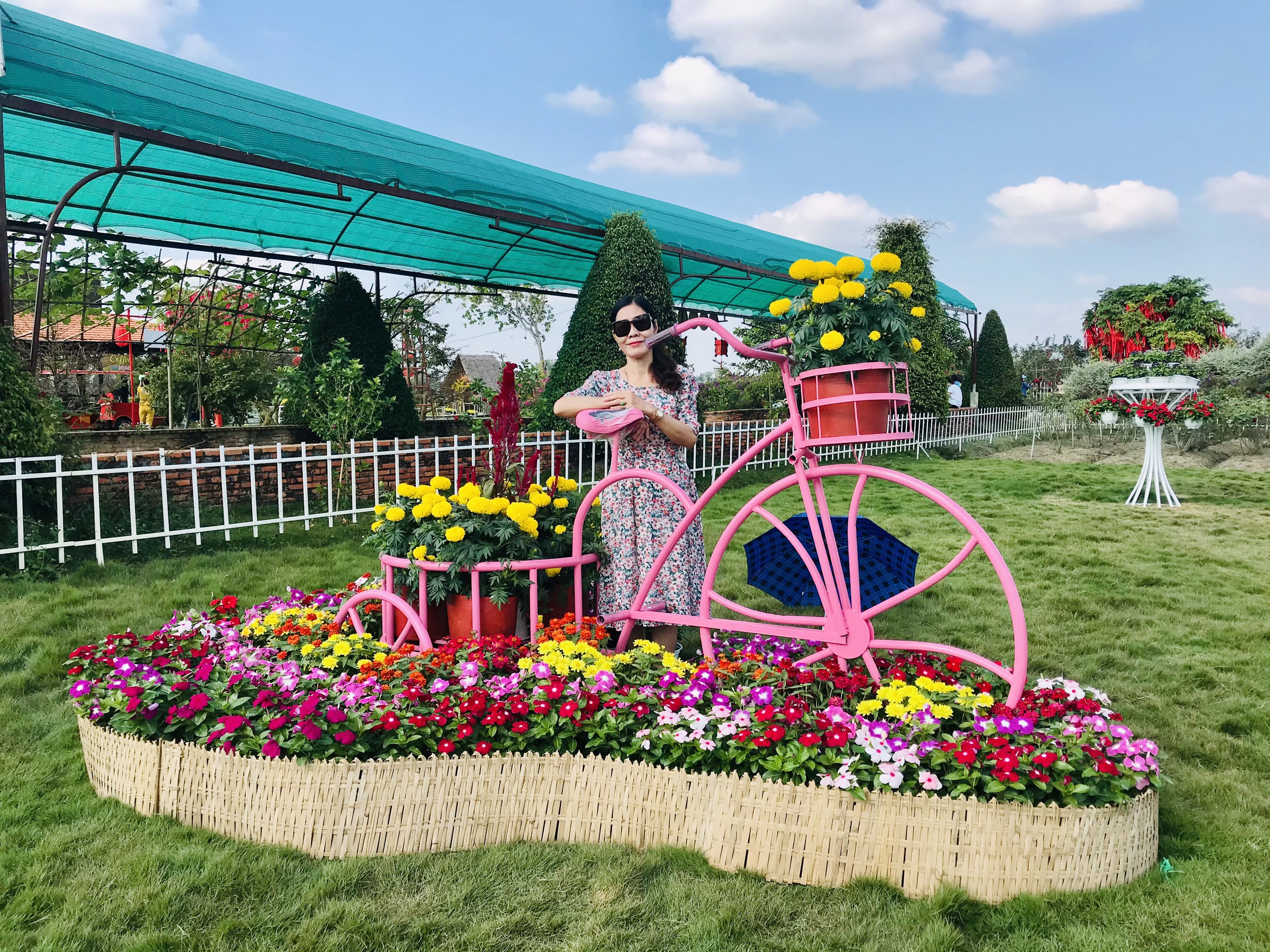 TOUR LÀNG HOA SA ĐÉC - VƯỜN QUÍT HỒNG LAI VUNG - CHÙA PHẬT NGỌC XÁ LỢI - 1 NGÀY - HAPPY TOUR