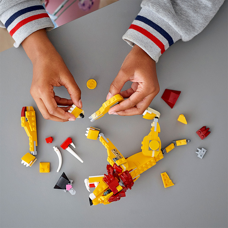 Đồ chơi LEGO Creator Sư Tử Hoang Dã 31112