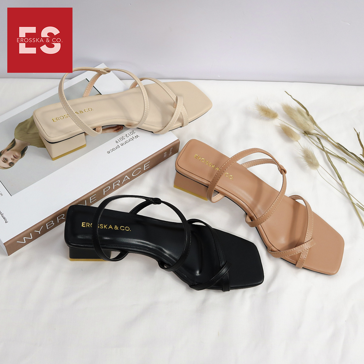 Giày sandal nữ thời trang Erosska xỏ ngón dây mãnh kiểu dáng hiện đại dễ phối đồ cao 5cm EB024