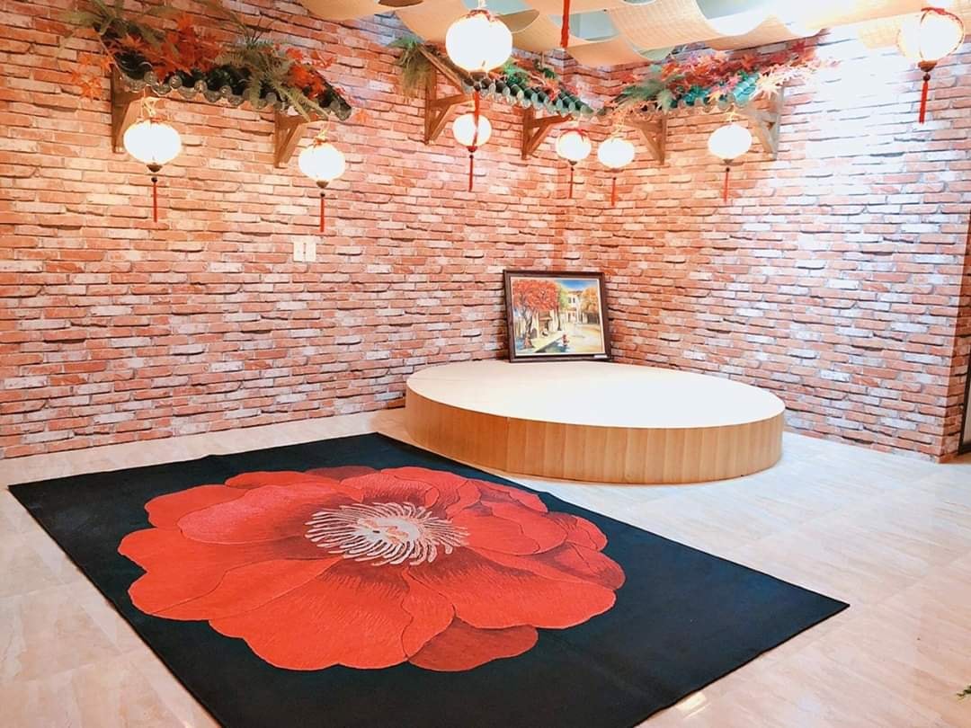 Thảm lì trang trí phòng khách mẫu 01-Bông Hồng Đỏ 1,6x2,3m