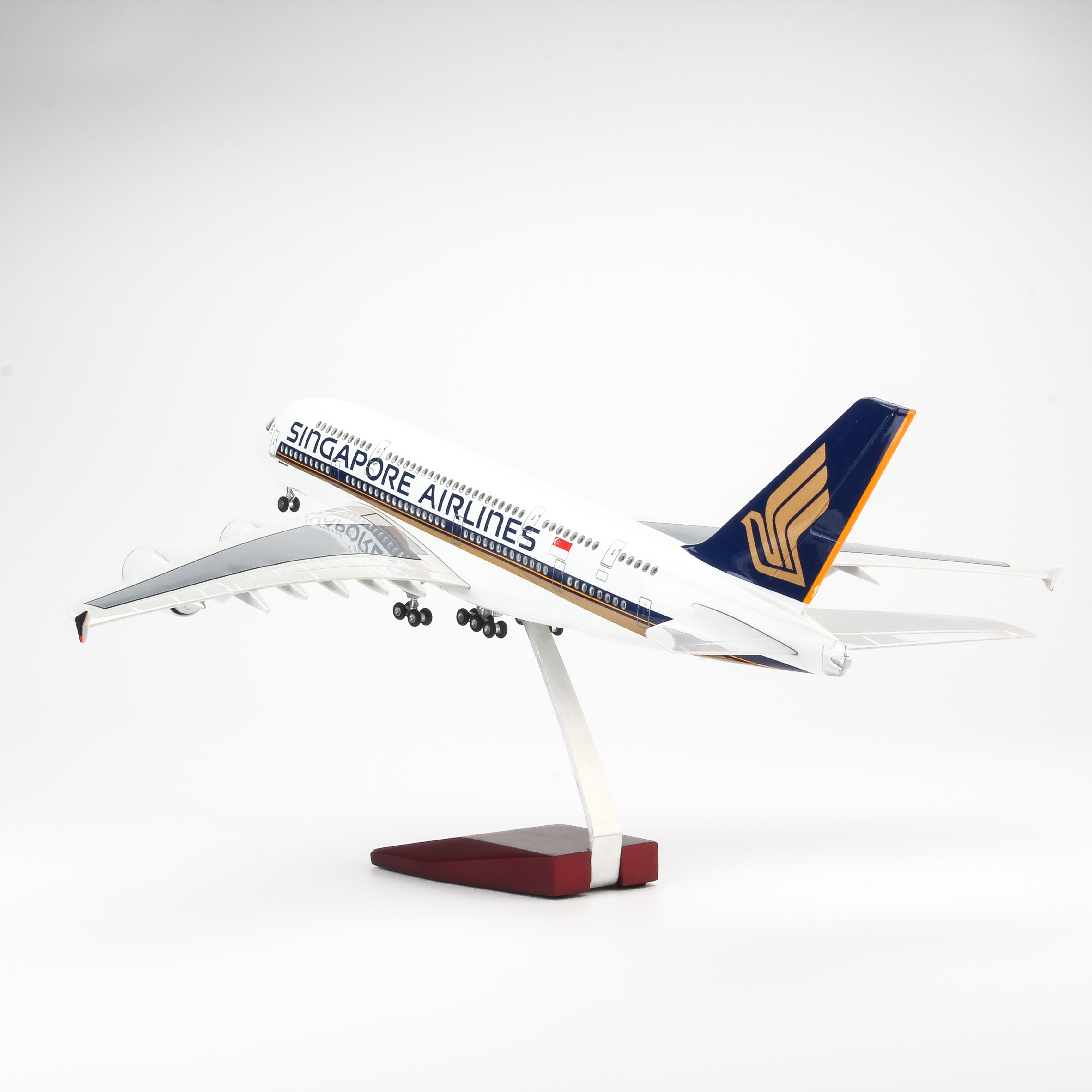 MÔ HÌNH MÁY BAY AIRBUS A380 SINGAPORE AIRLINES 47CM (LED)