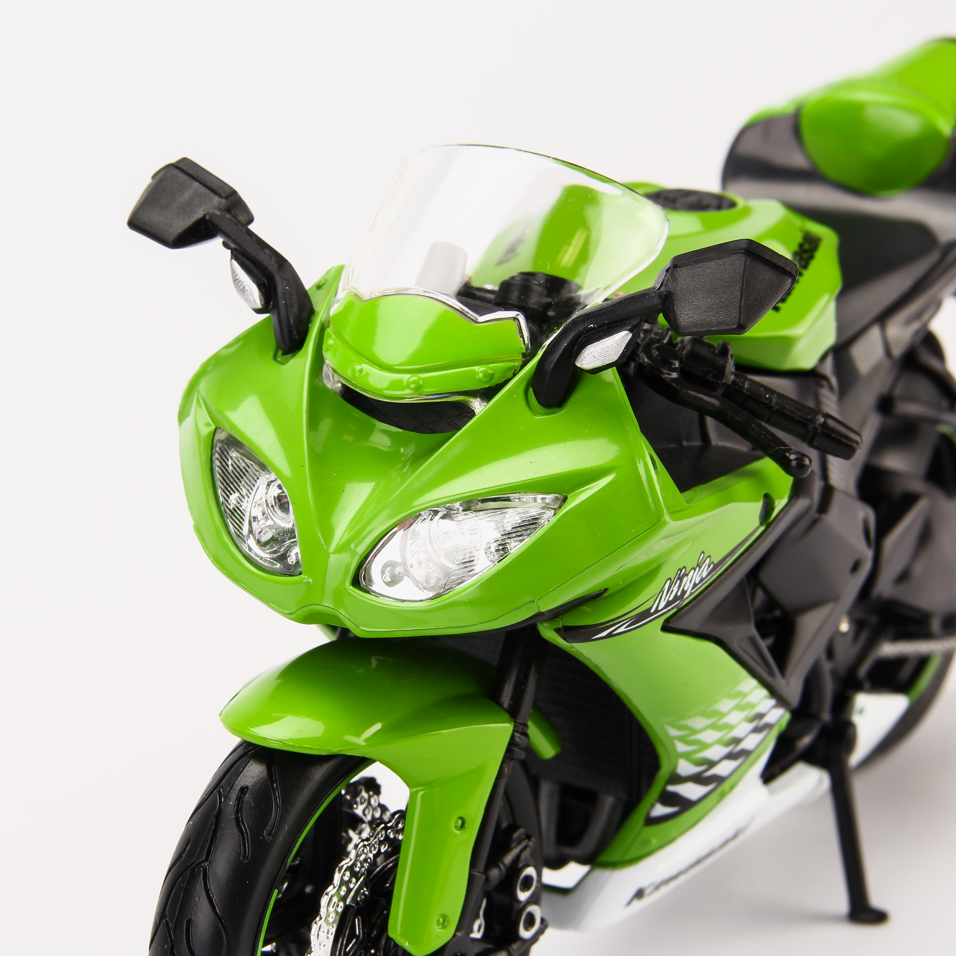 Mô hình xe Kawasaki Ninja Maisto 04074