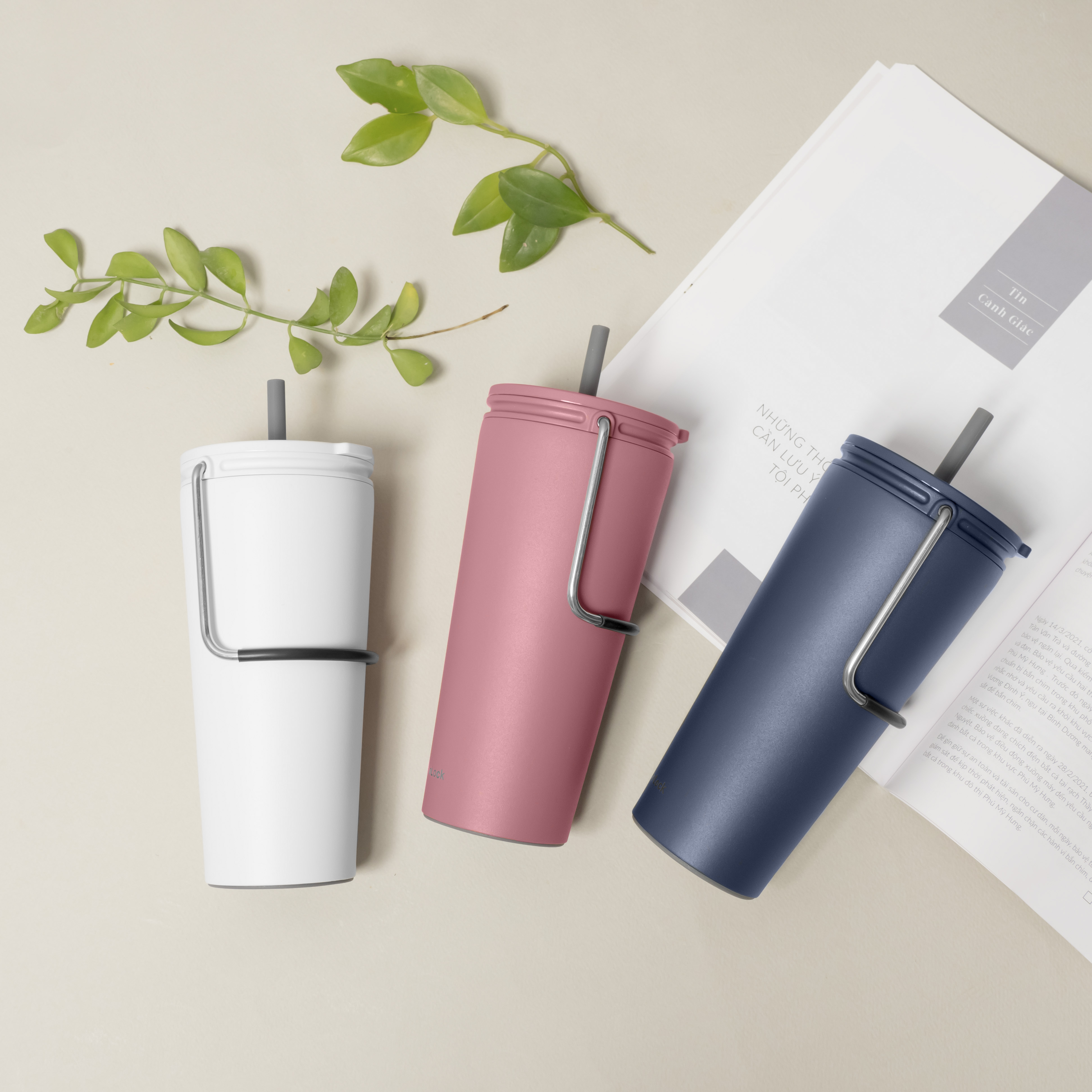 Bình giữ nhiệt có ống hút Lock&amp;amp;Lock Bucket Tumbler with Straw LHC4268NVY - Màu