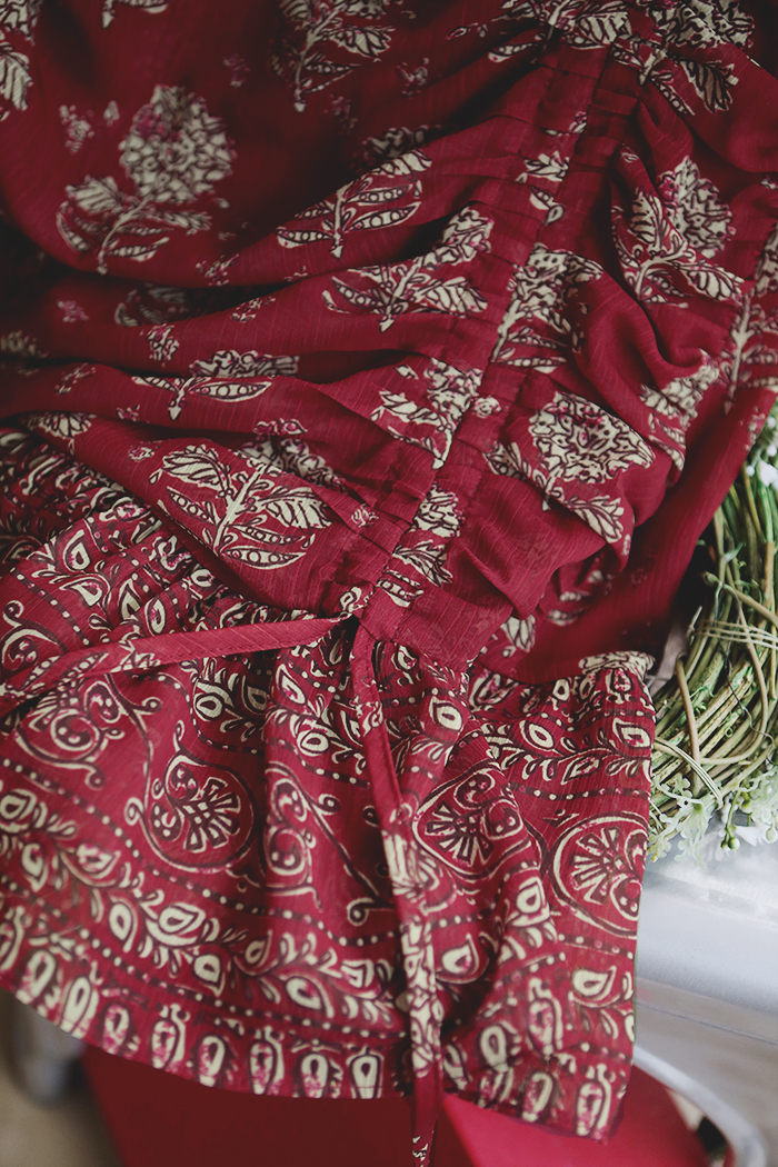 Váy ngắn họa tiết hoa đỏ e1108 - evanus