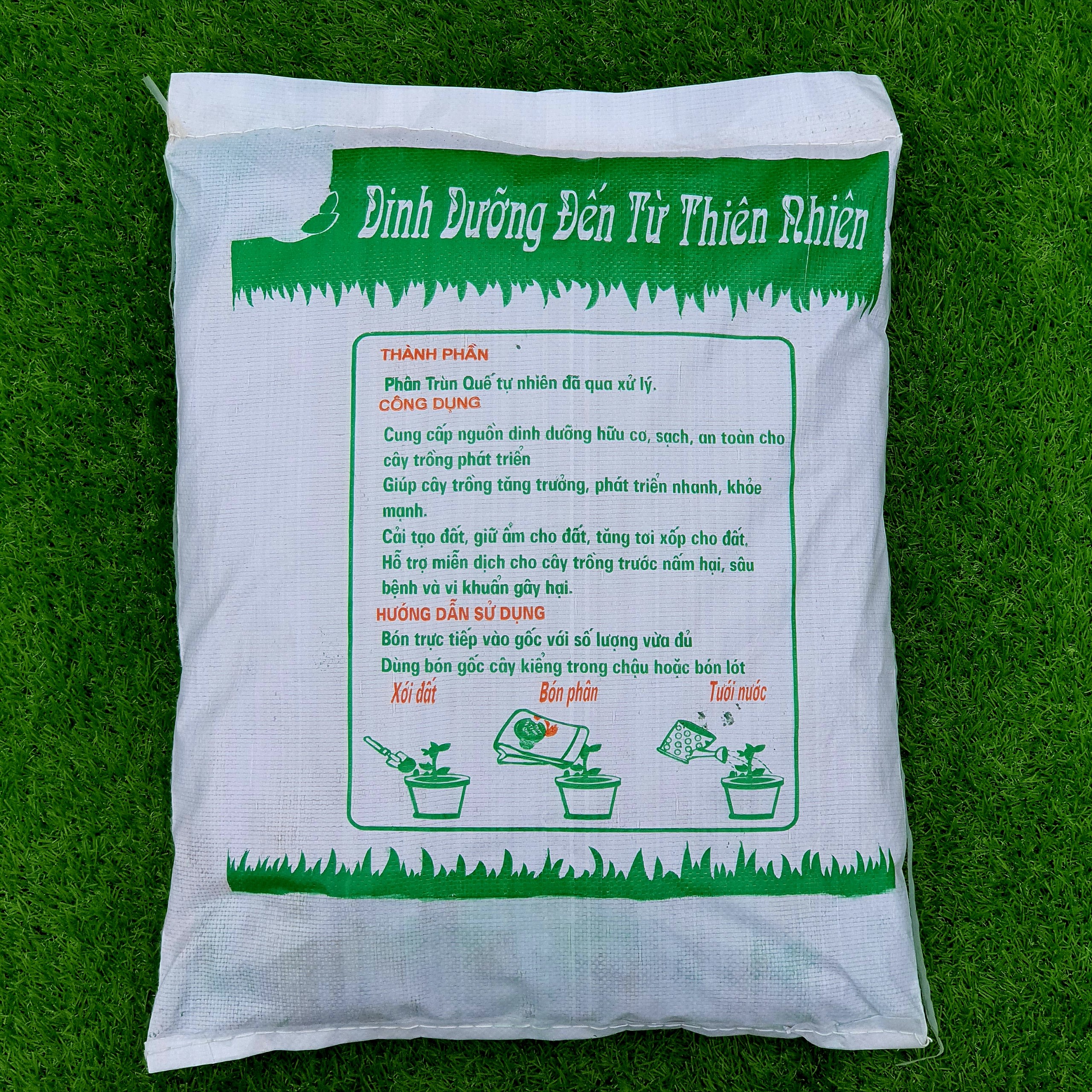 PHÂN TRÙN QUẾ: Nguyên chất 100%, bổ sung men vi sinh - Là loại phân bón hữu cơ tốt nhất con người biết đến: Phù hợp trồng rau, hoa, cây cảnh - An toàn cho người sử dụng cây trồng và môi trường