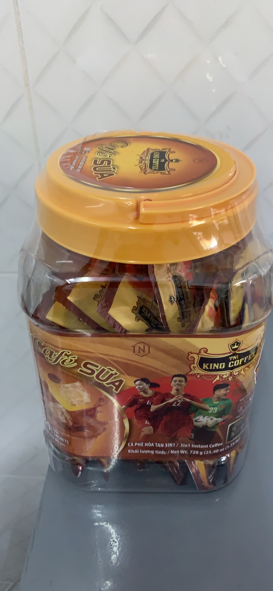 Cà Phê Sữa Hòa Tan 3IN1 KING COFFEE - Hộp nhựa 30 gói x 24g