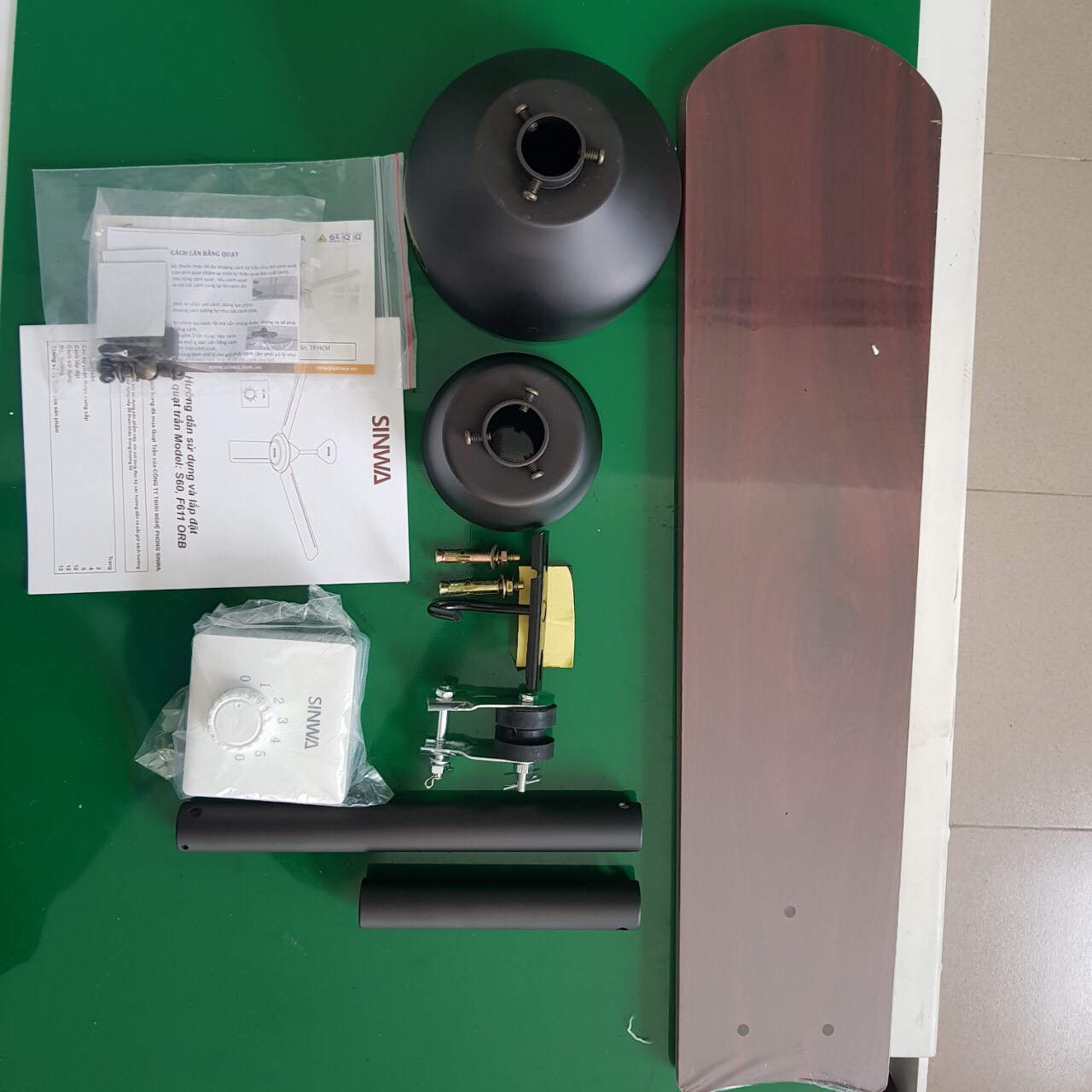 QUẠT TRẦN CÁNH GỖ SINWA F611 ORB