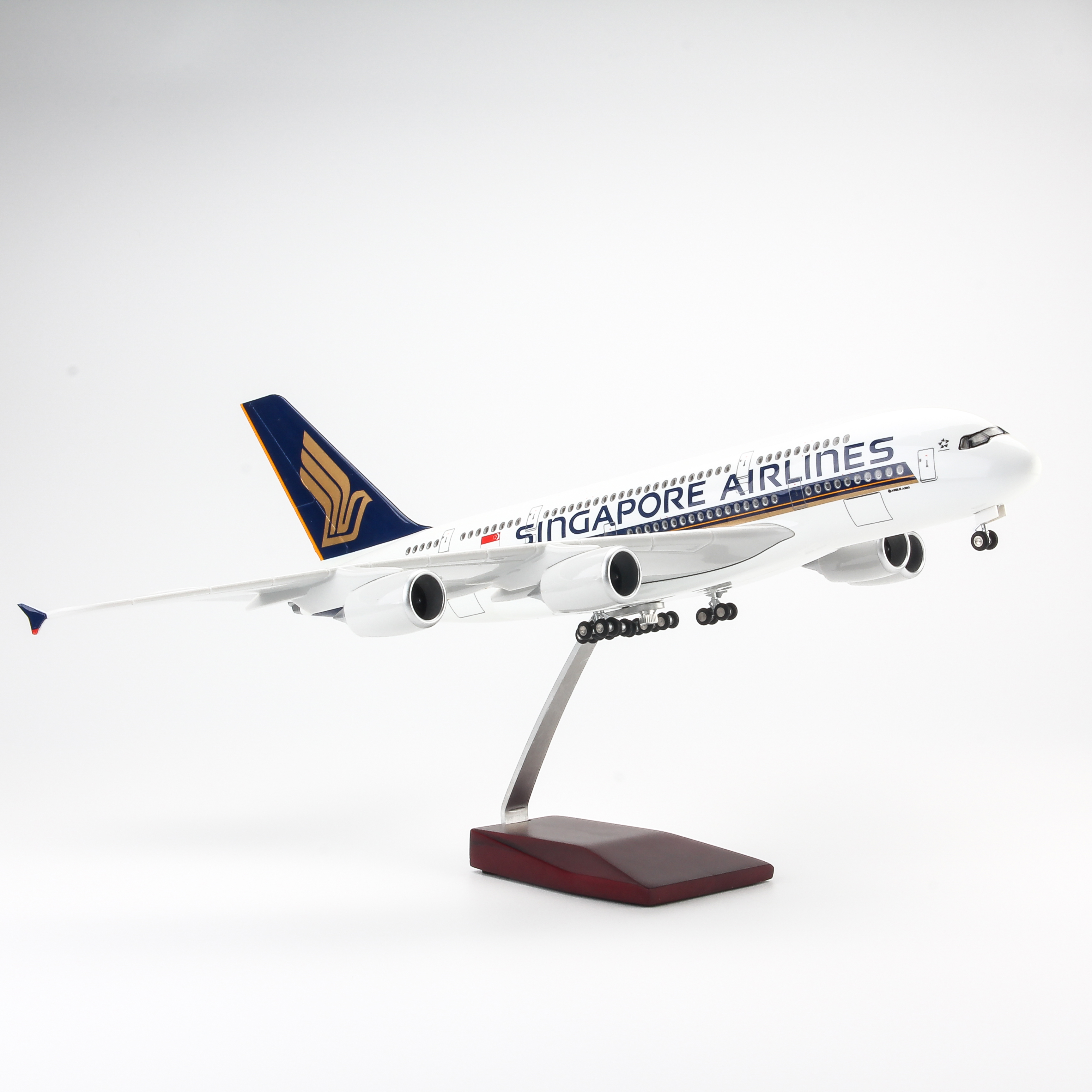 MÔ HÌNH MÁY BAY AIRBUS A380 SINGAPORE AIRLINES 47CM (LED)