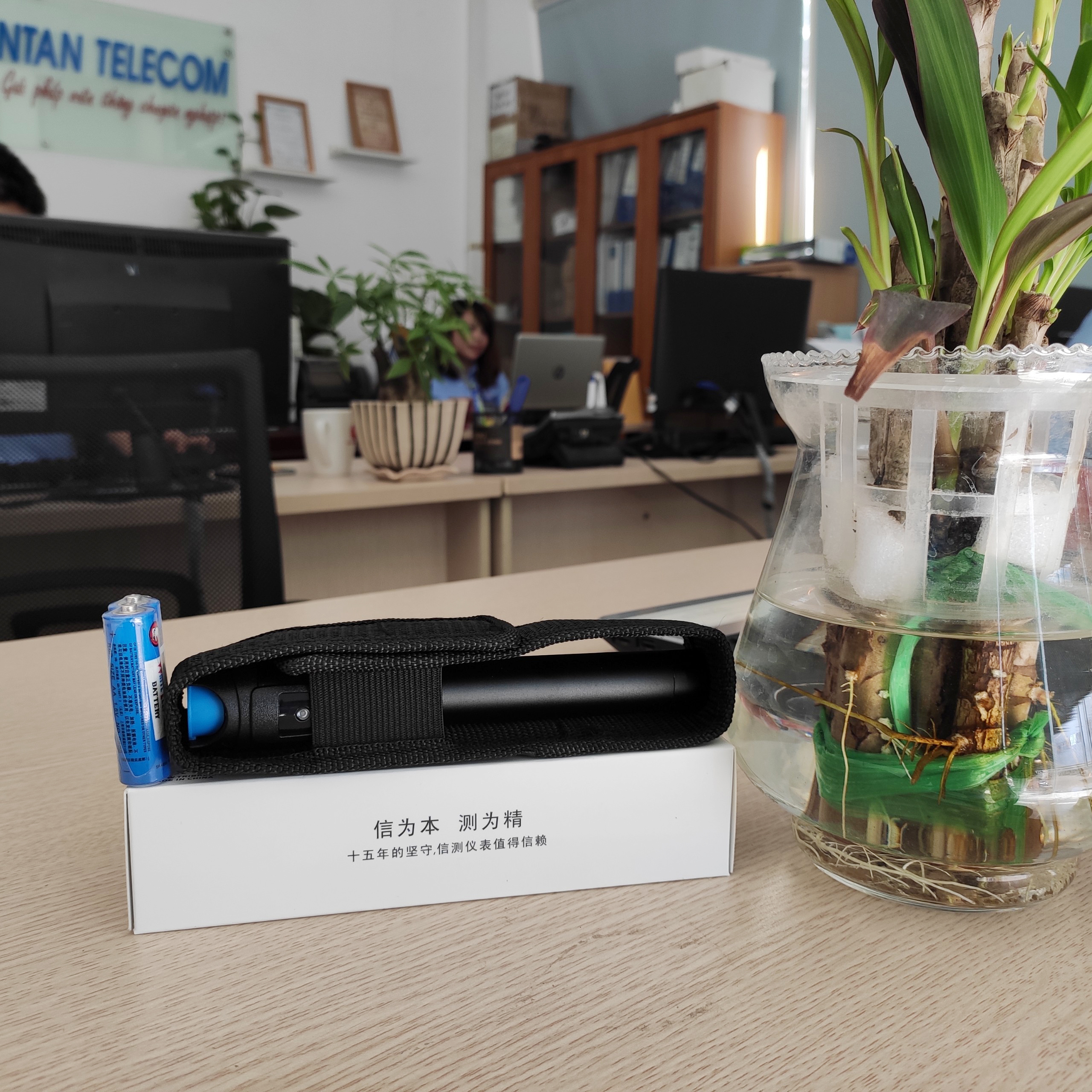 Bút soi quang tribrer 10km - Hàng nhập khẩu