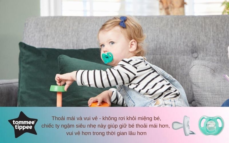 Ty ngậm silicon siêu nhẹ cho bé Tommee Tippee Ultra Light 6-18 tháng - Xanh ngọc/Trắng