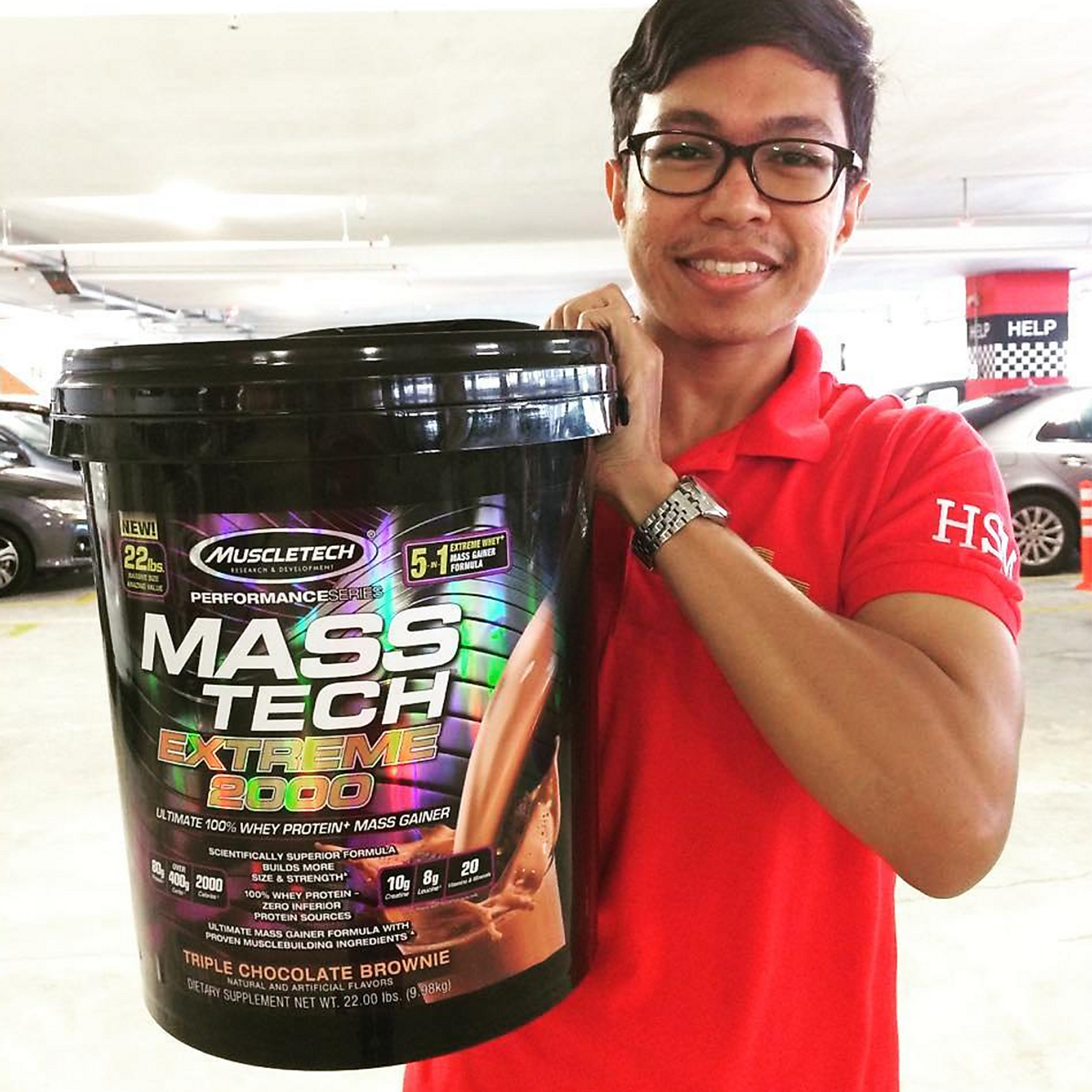 Sữa tăng cân MASS TECH EXTREME 2000 của MuscleTech hương chocolate thùng 10kg