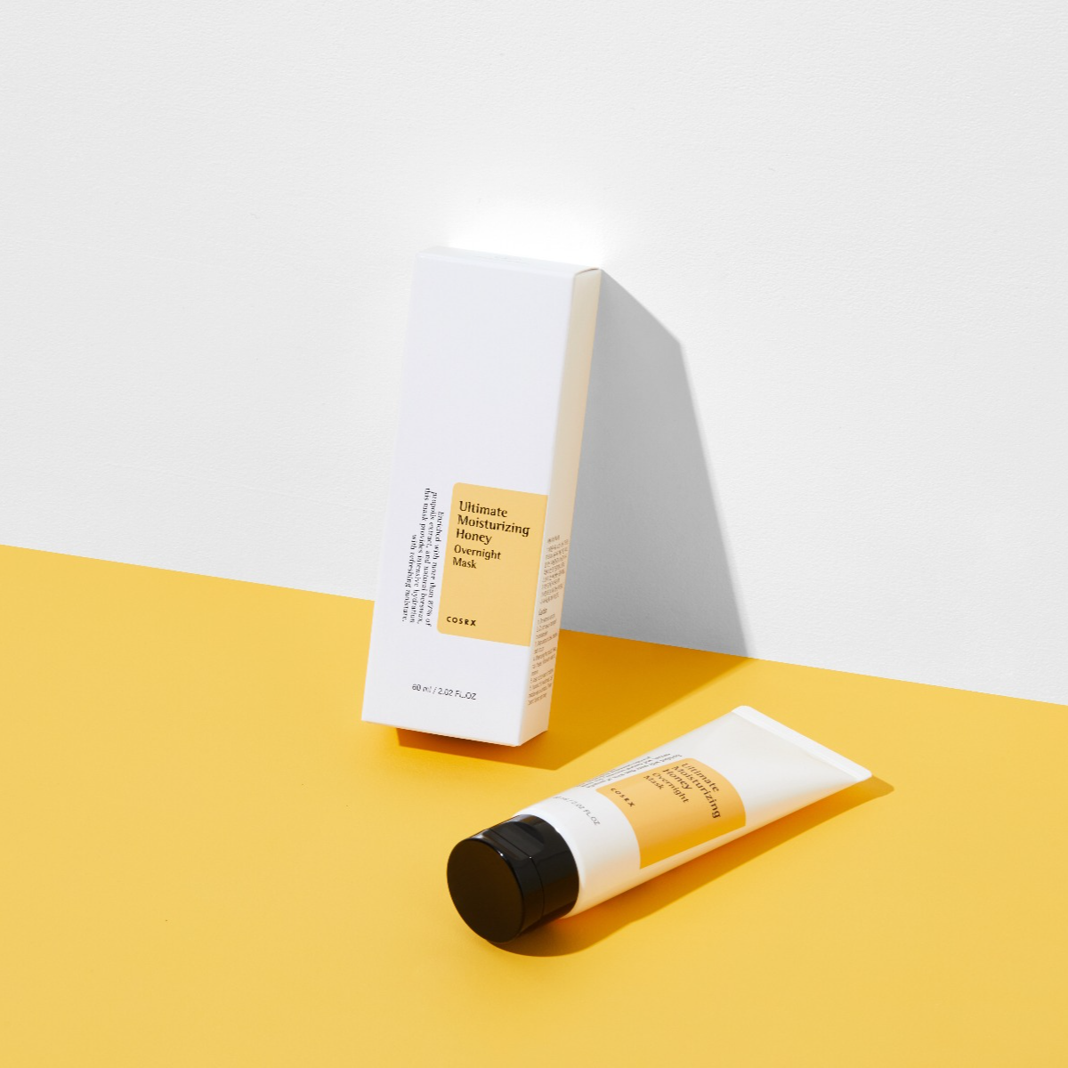 Mặt Nạ Ngủ Keo Ong Dưỡng Ẩm Và Tái Tạo Da COSRX Ultimate Moisturizing Honey Overnight Mask 60ml