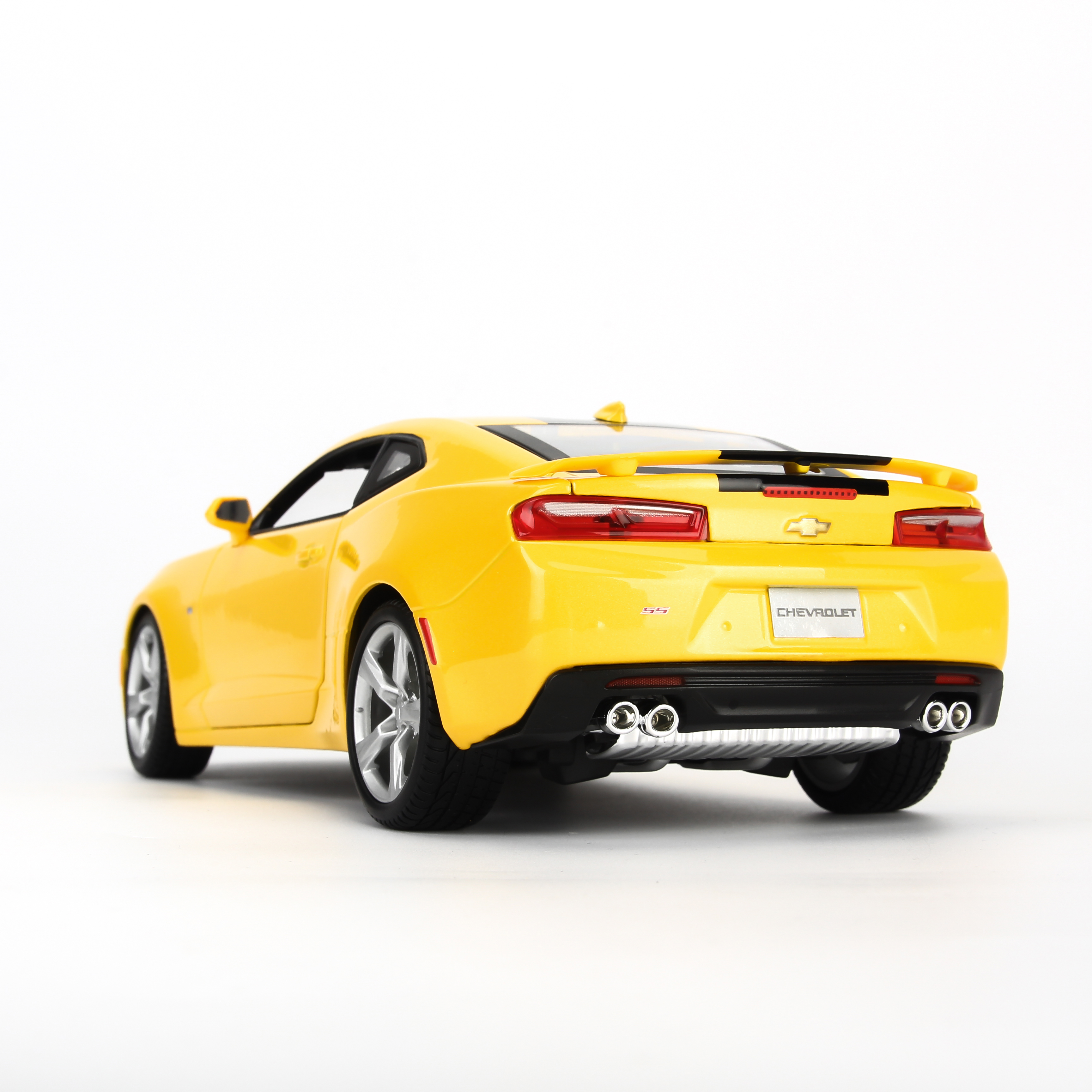 Mô Hình Xe Mô Hình Chevrolet Camaro SS 2016 Yellow 1:18 Maisto MH-31689