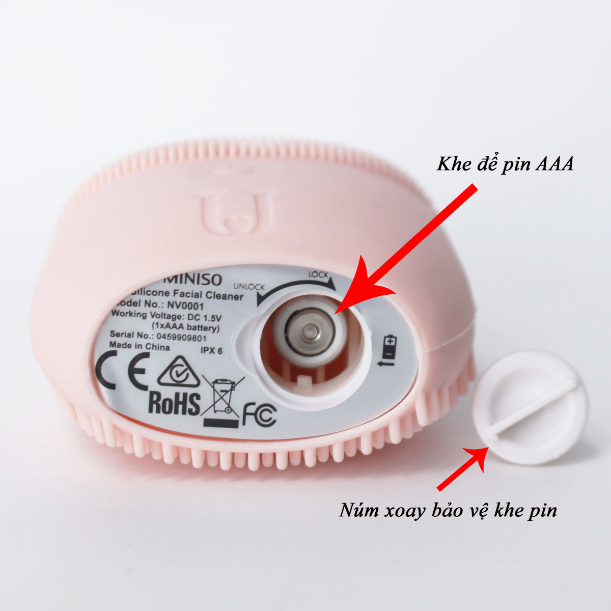 Máy rửa mặt silicone chạy pin MINISO SILICONE FACIAL CLEANER  (hồng nhạt) chính hãng - MNS059