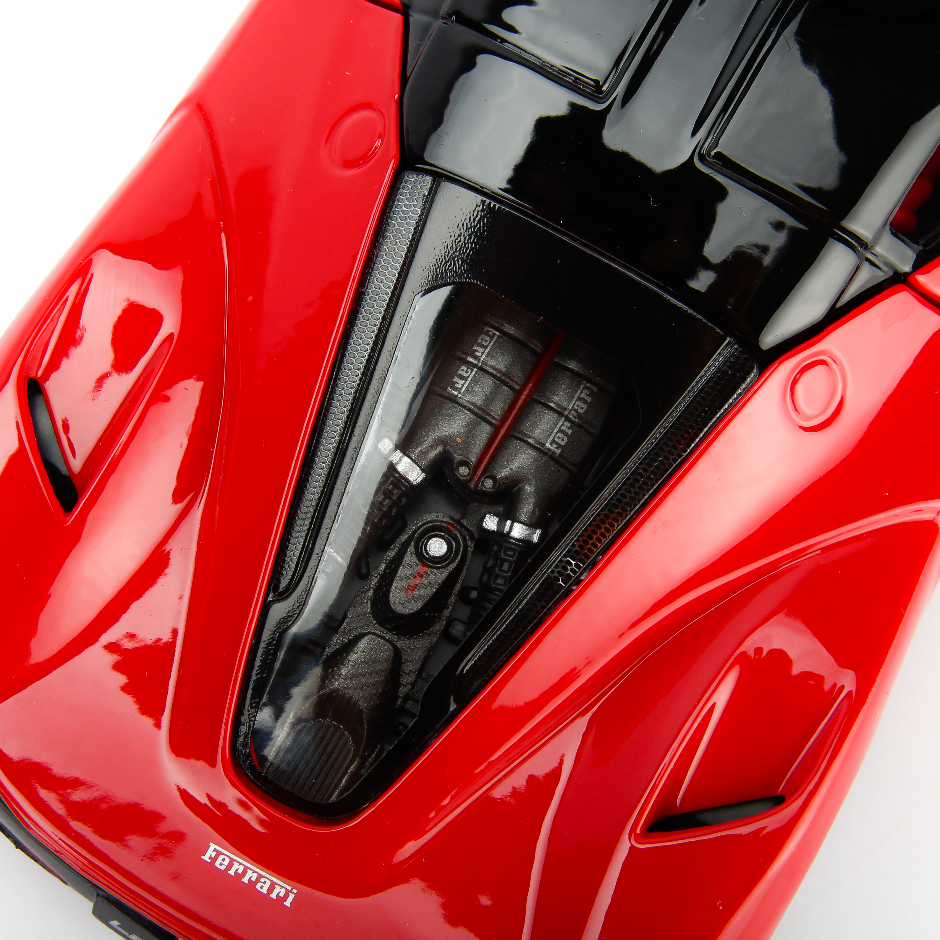 Mô Hình Xe Ferrari Laferrari Red 1:24 Bburago - MH18-26001