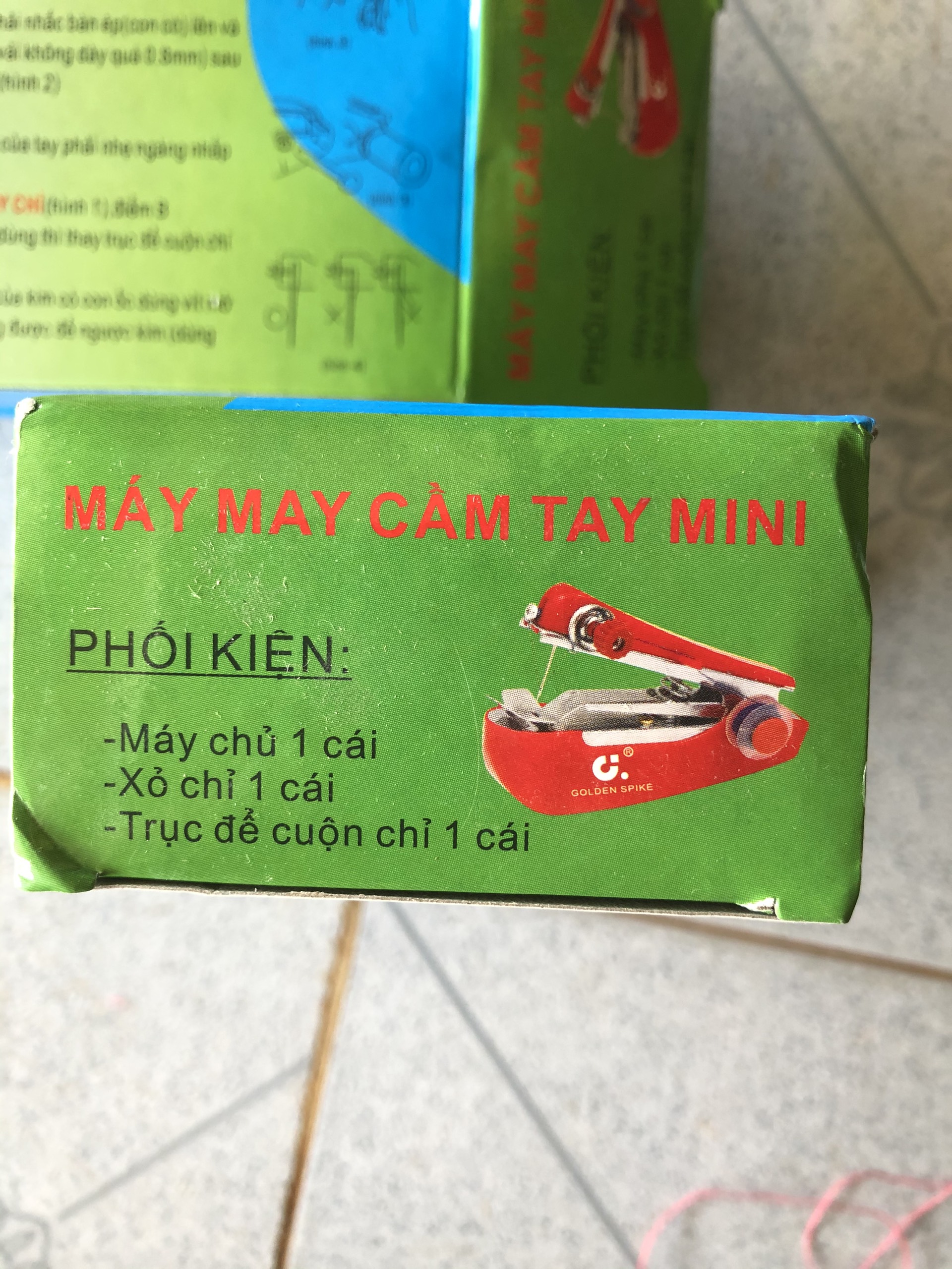 Máy May Cầm Tay Mini Siêu Tiện Lợi, Chỉ Cần Dùng Tay Bấm (Màu Ngẫu Nhiên)