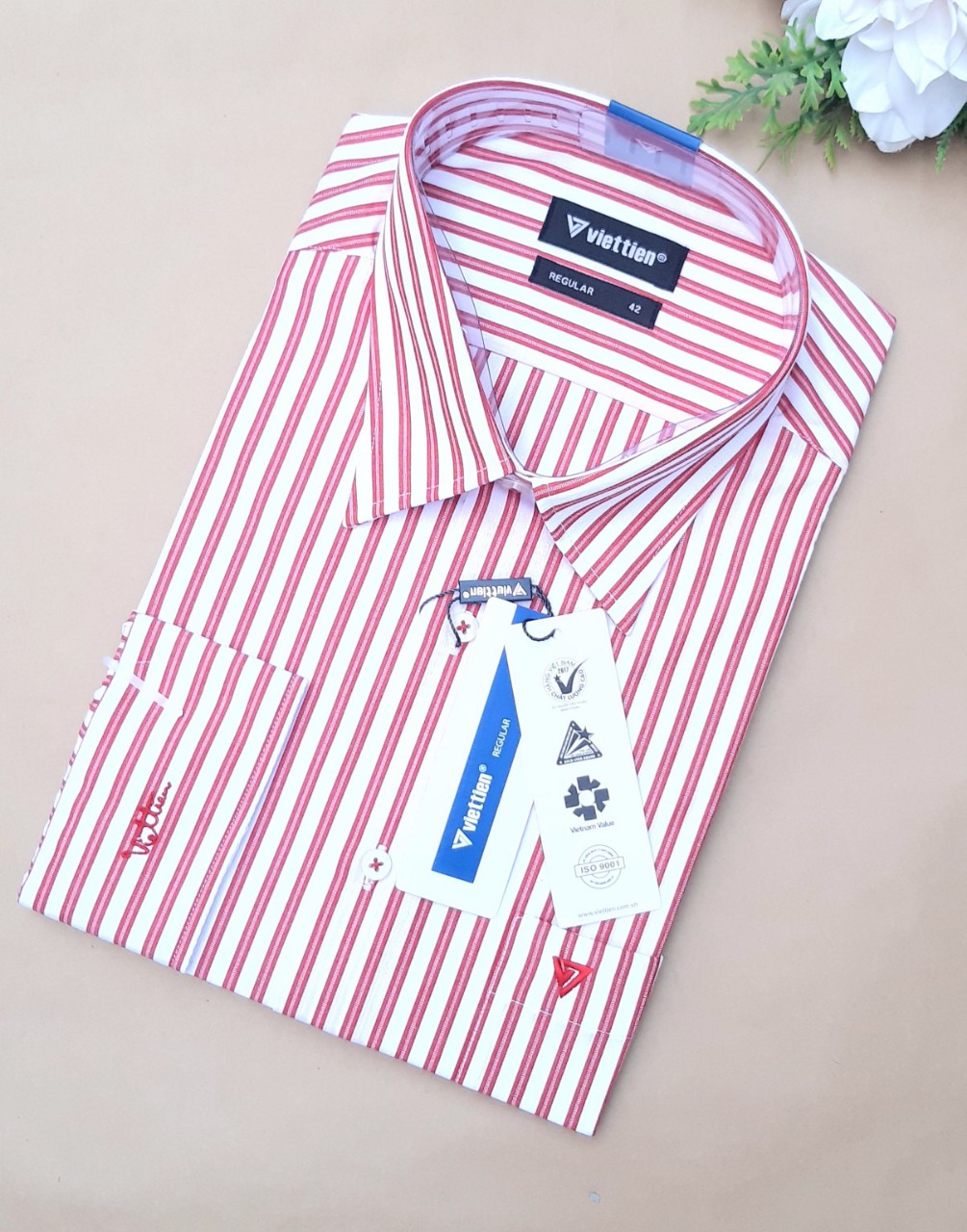 ÁO SƠ MI NAM VIỆT TIẾN, DÀI TAY, DÁNG ÔM VỪA, REGULAR FIT, CHẤT LIỆU 60% COTTON, 40% POLYESTER