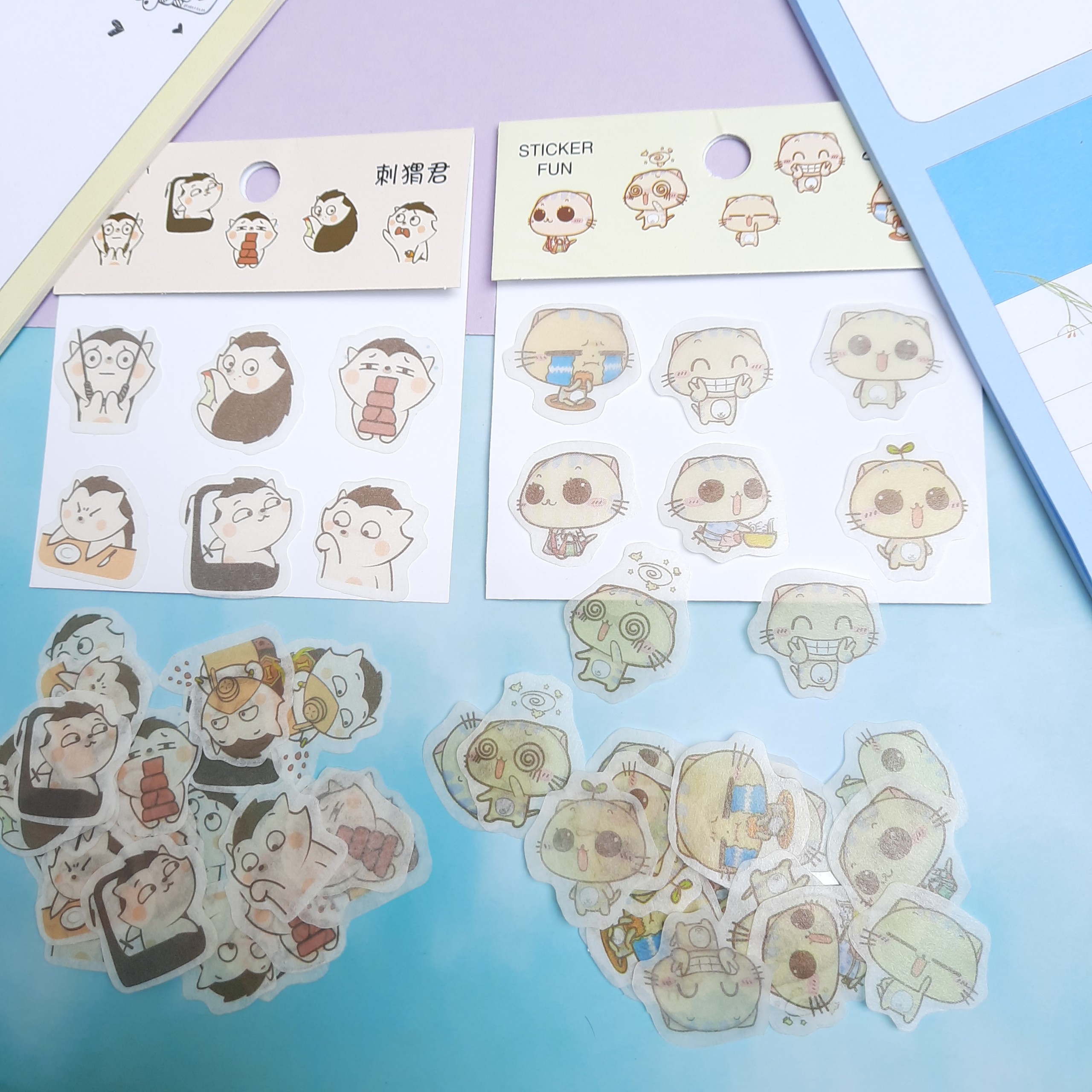 Combo 2 Bộ 32 Sticker Hình Dán Mini Mèo Và Nhím Dễ Thương