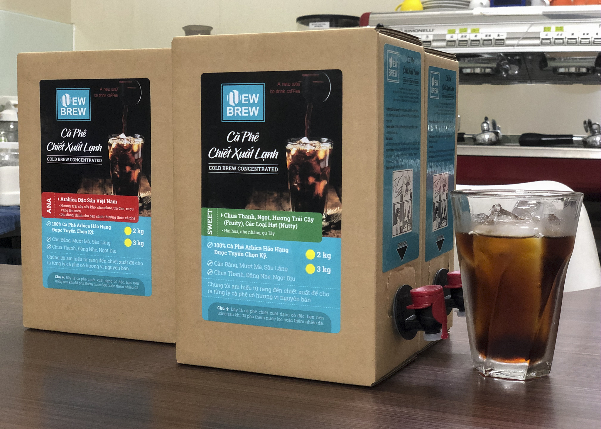 Cà phê chiết xuất lạnh New Brew, Cold Brew, pha sẵn NewBrew SWEET, hộp 2 Kg