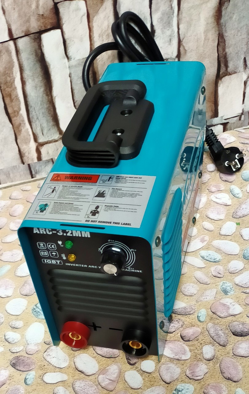 MÁY HÀN QUE ĐIỆN TỬ CLASSIC ARC-3.2MM - HÀNG CHÍNH HÃNG