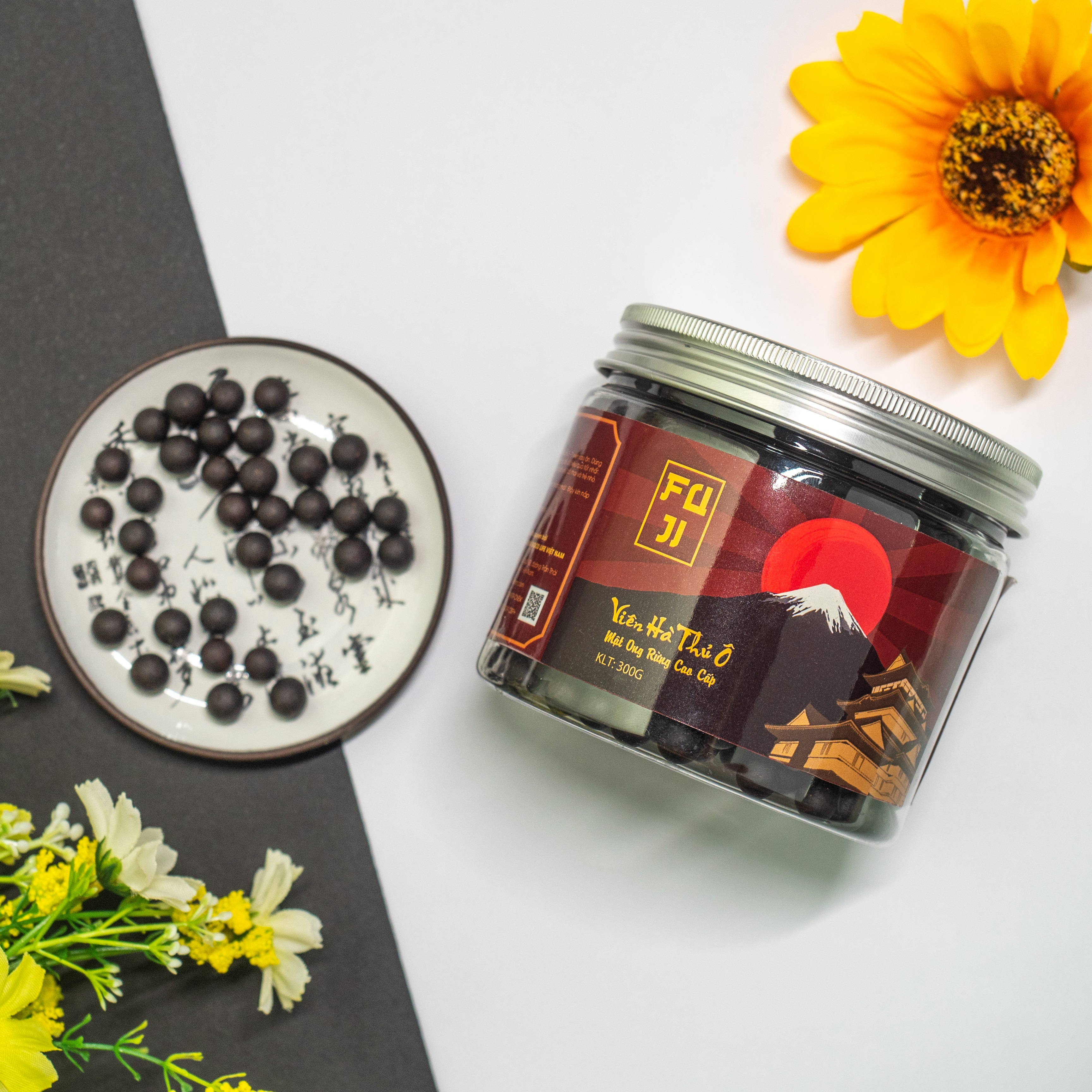 Mua Hà Thủ Ô Mật Ong Rừng Cao Cấp FUJI 300g - Điều Trị Bạc Tóc, Rụng Tóc, Bồi Bổ Cơ Thể - Viên Hà Thủ Ô Mật Ong theo Công Thức Mua Hà Thủ Ô Mật Ong Rừng Cao Cấp Fuji 300G - Điều Trị Bạc Tóc, Rụng Tóc, Bồi Bổ Cơ Thể - Viên Hà Thủ Ô Mật Ong Theo Công Thức