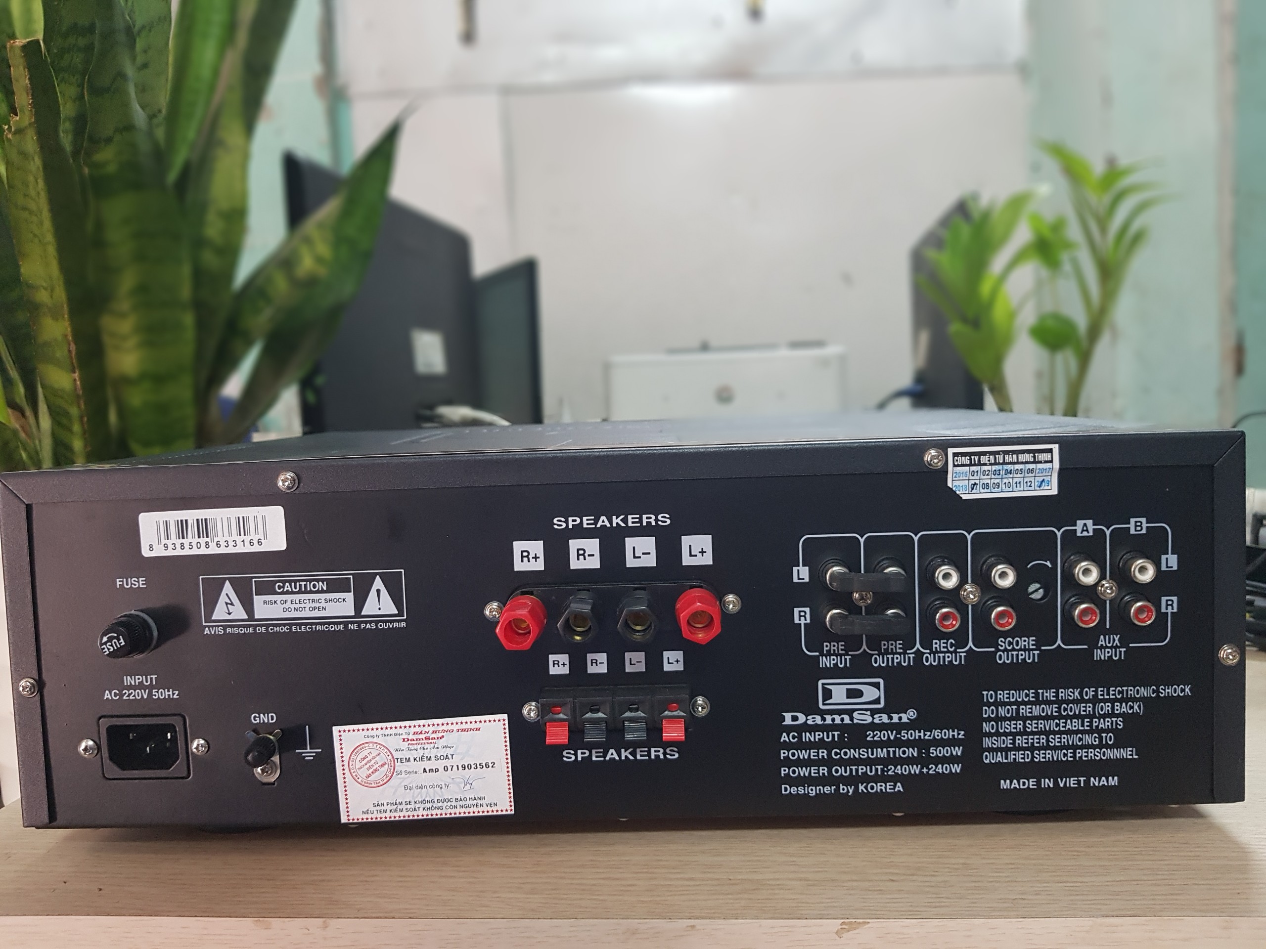 Amply Karaoke DAMSAN DH-7950MB Công suất 240W/CH tích hợp Bluetooth -HÀNG CHÍNH HÃNG bảo hành 2 năm