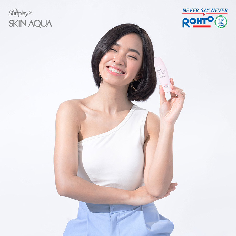 Gel Chống Nắng Dưỡng Da Trắng Mượt Sunplay Skin Aqua Silky White Gel SPF 50 PA+++