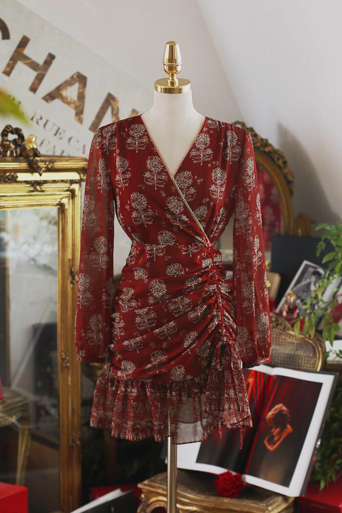 Váy ngắn họa tiết hoa đỏ e1108 - evanus