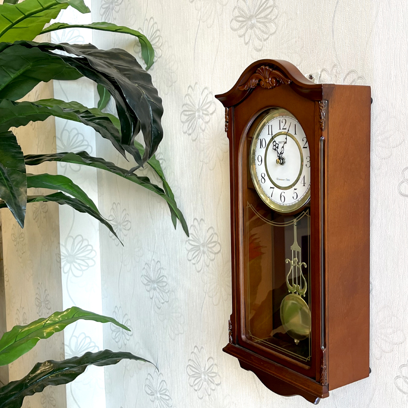 Đồng hồ treo tường RHYTHM WOODEN WALL CLOCKS CHIME CMJ502FR06 ( Kích thước 23.0 x 48.1 x 10.9cm), Vỏ màu nâu